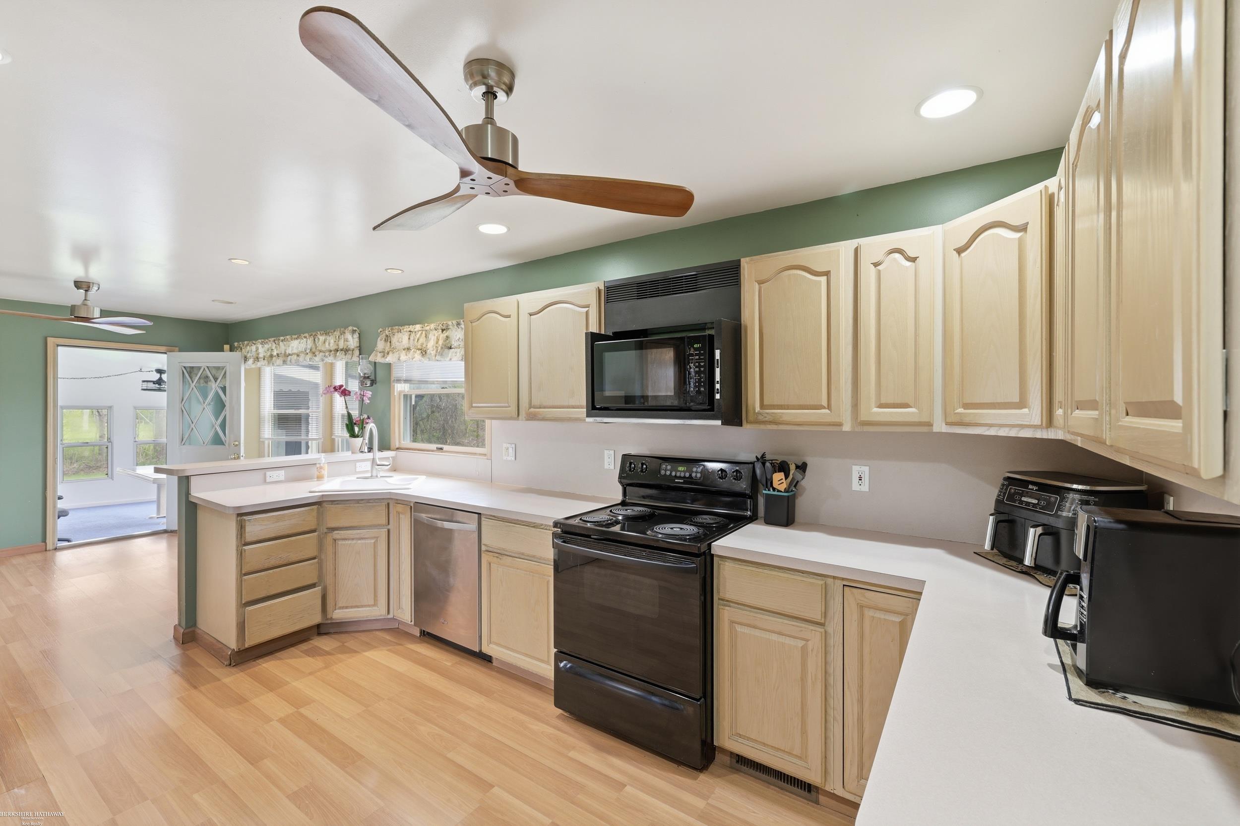 46700 Tilch Road Property Photo 8