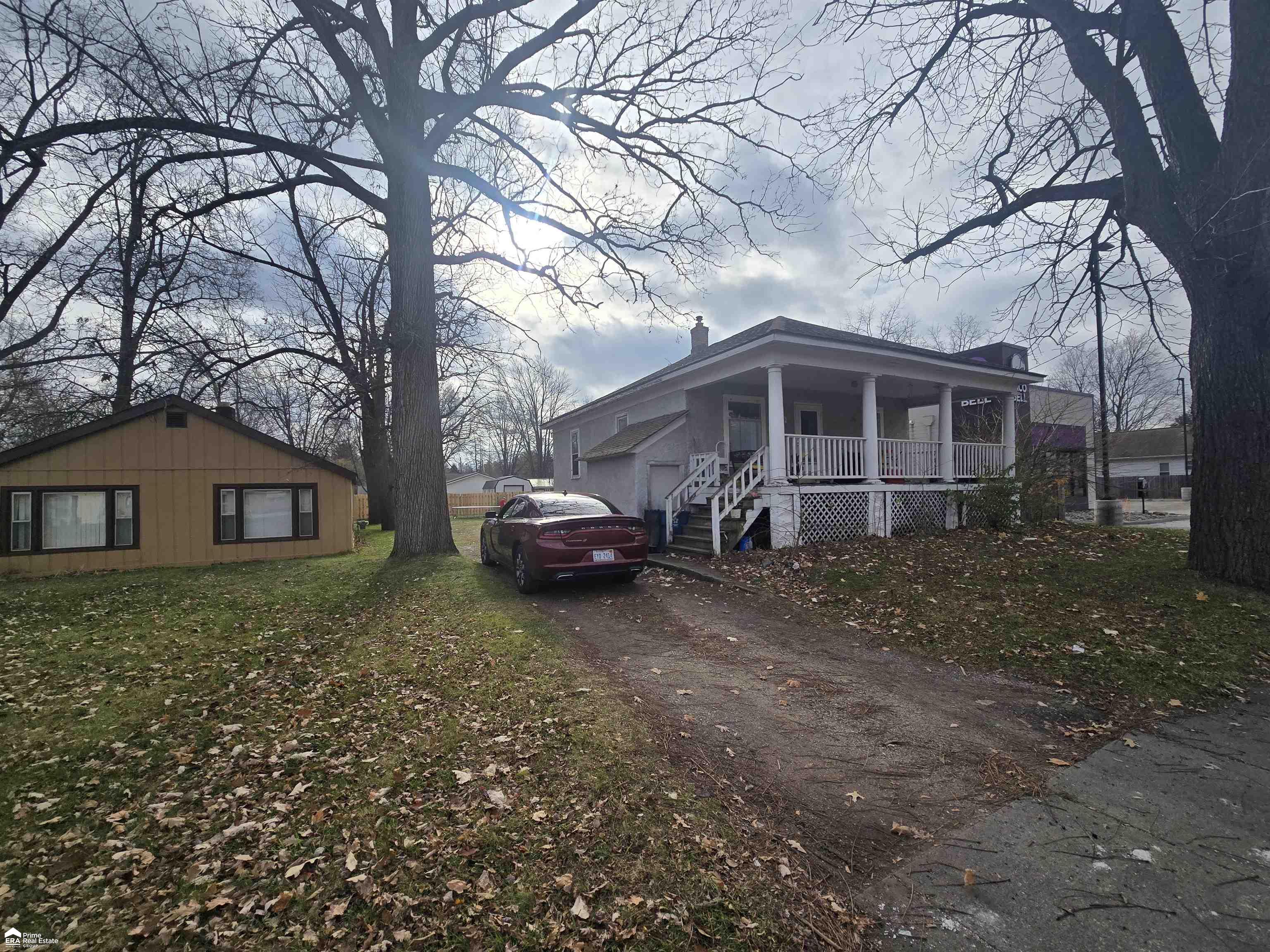 258 E State Road Property Photo 9