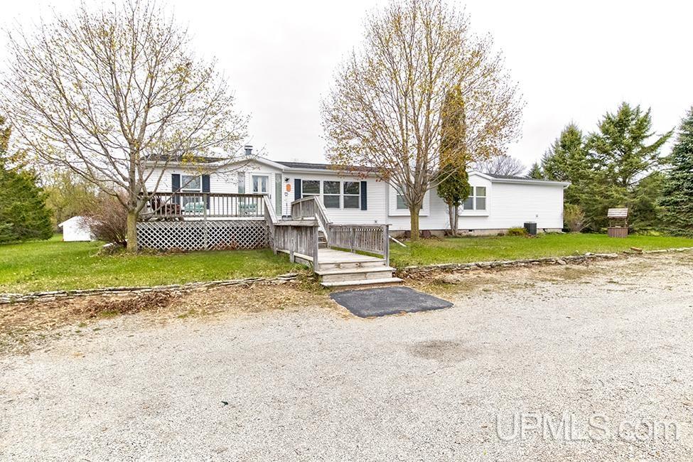 N4937 River Drive Property Photo 9