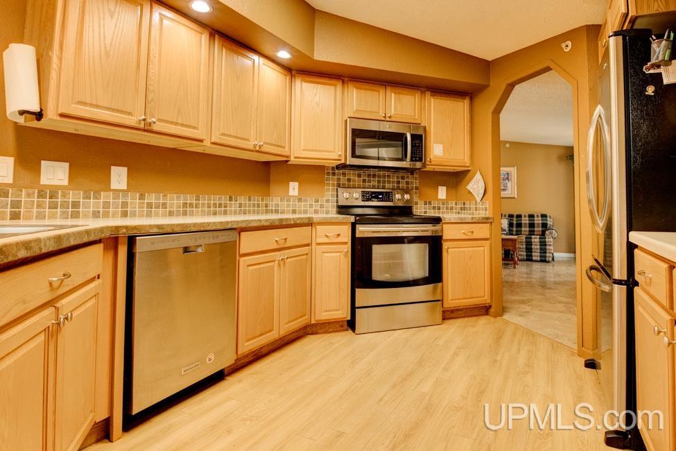 N4937 River Drive Property Photo 11