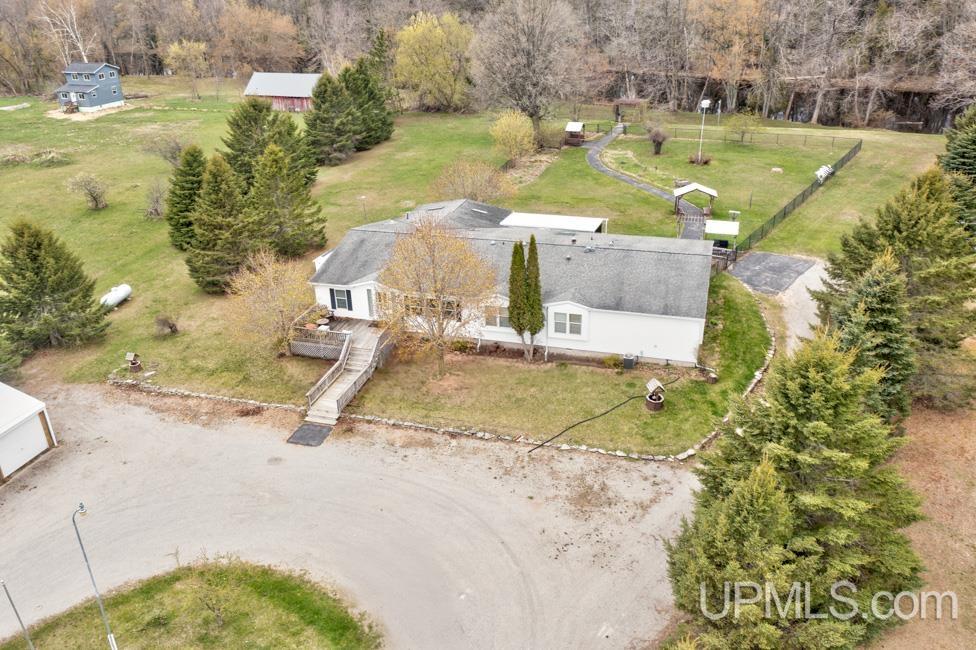 N4937 River Drive Property Photo 88