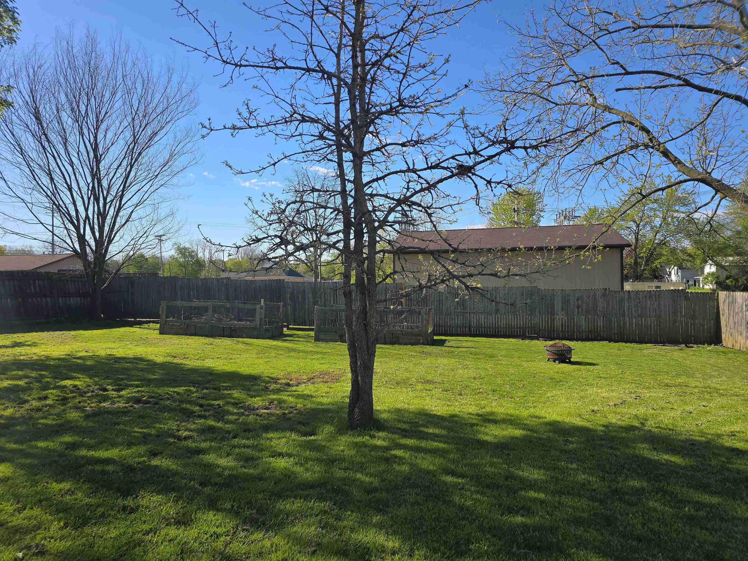117 W Mcneil Street Property Photo 6