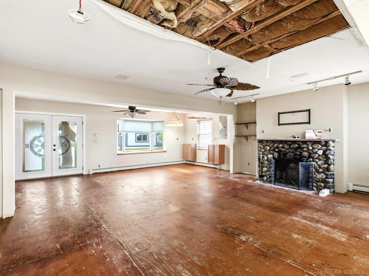 6143 Pointe Tremble Road Road Property Photo 14