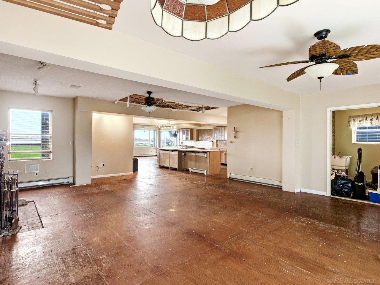 6143 Pointe Tremble Road Road Property Photo 15