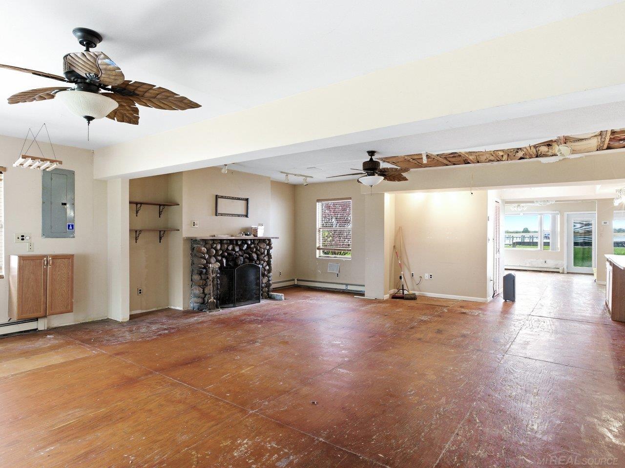 6143 Pointe Tremble Road Road Property Photo 16
