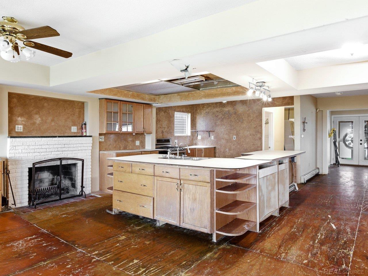 6143 Pointe Tremble Road Road Property Photo 19