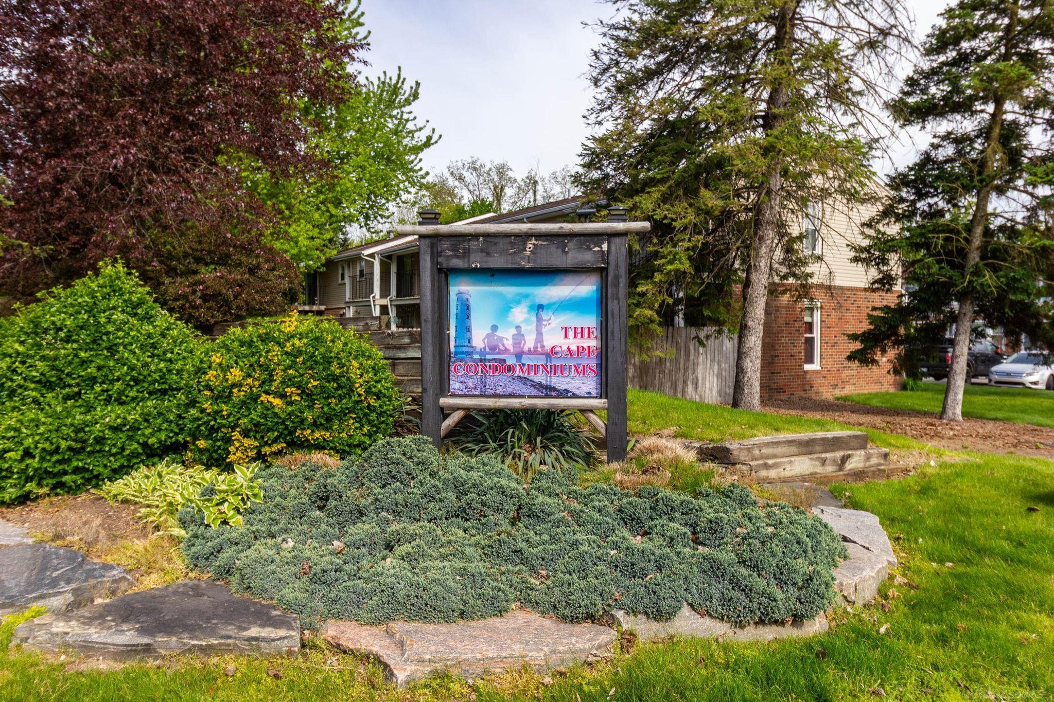 13281 Lake Point Boulevard Property Photo 3