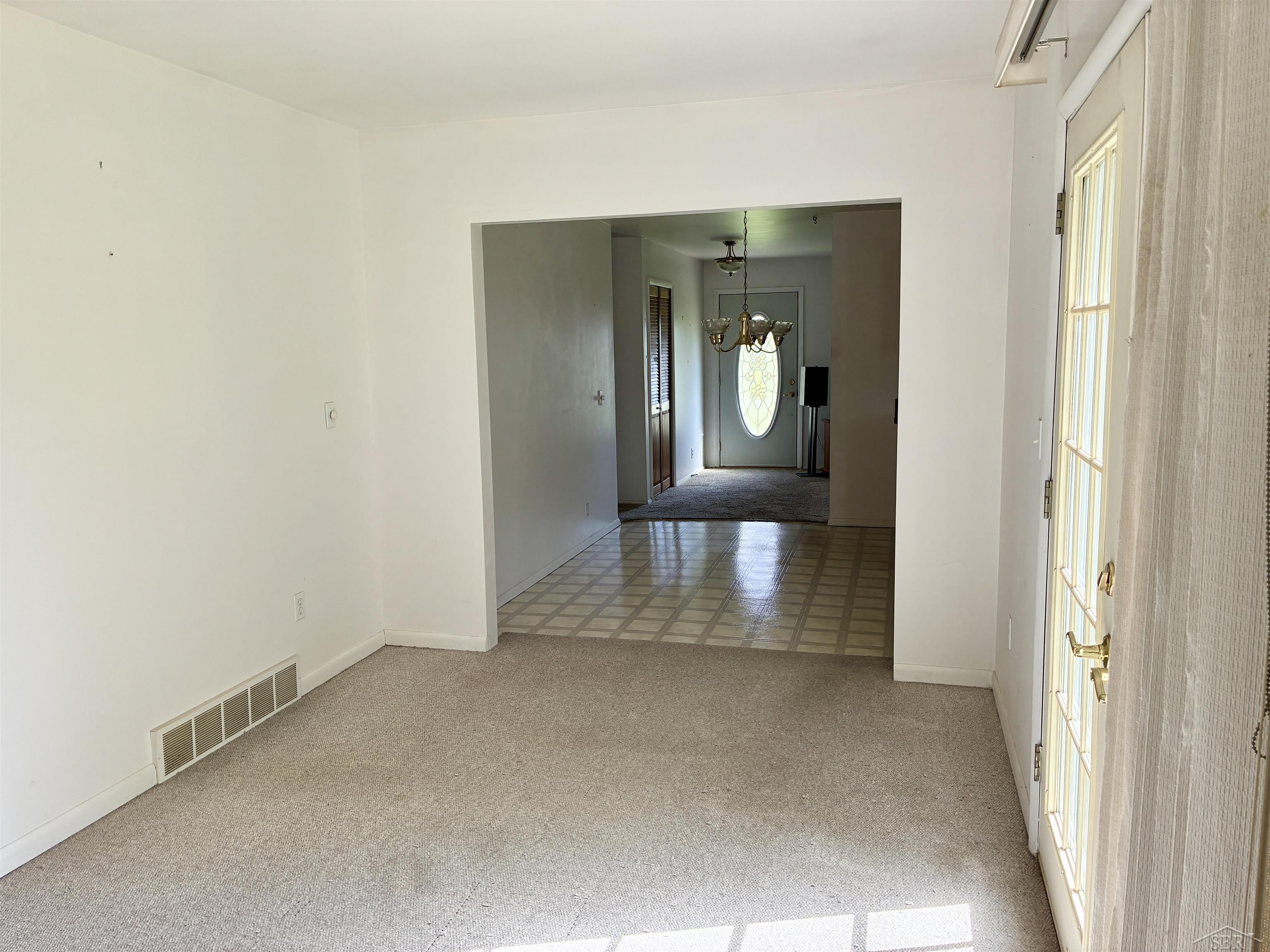 7178 London Drive Property Photo 13