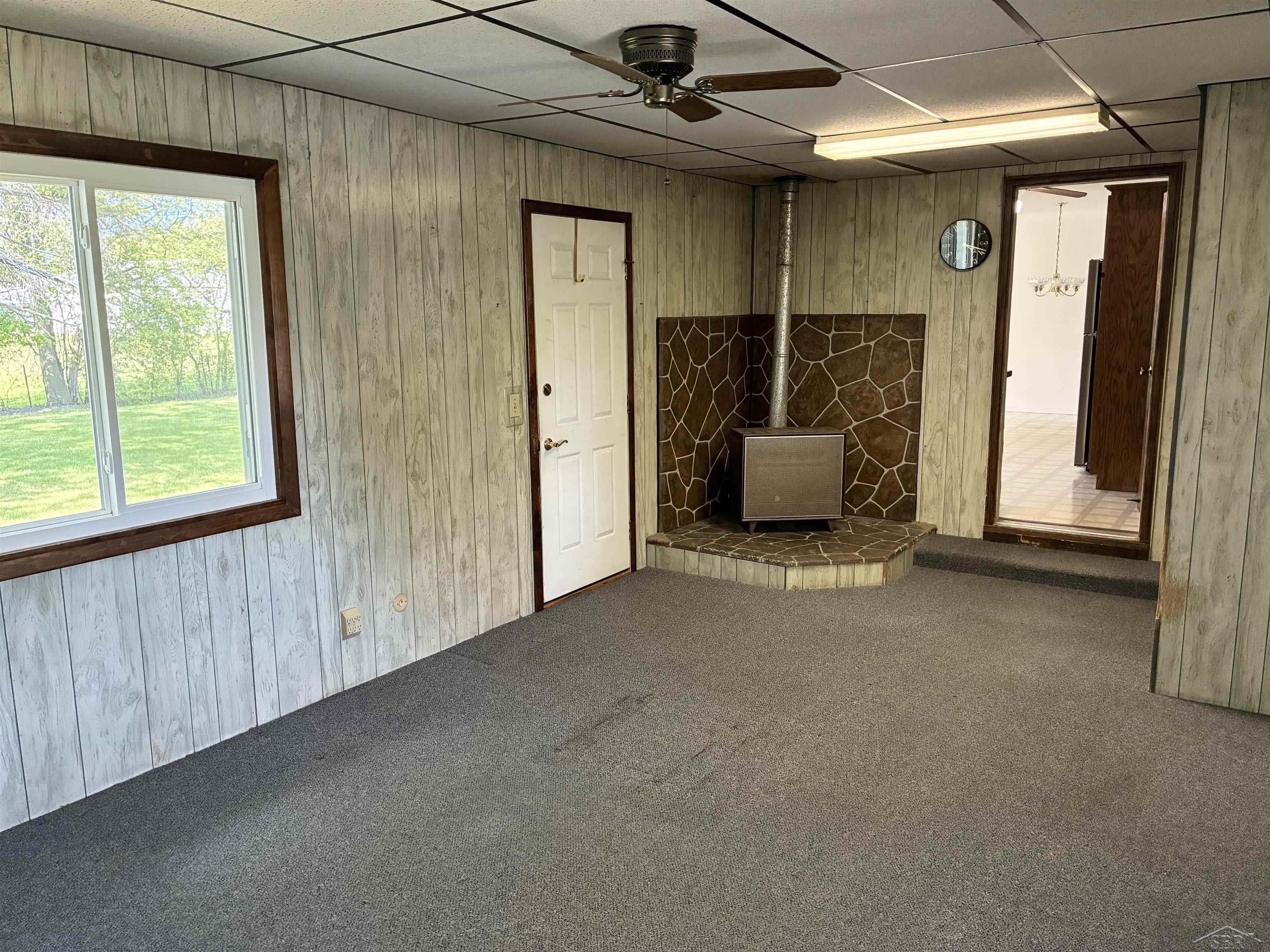 7178 London Drive Property Photo 17