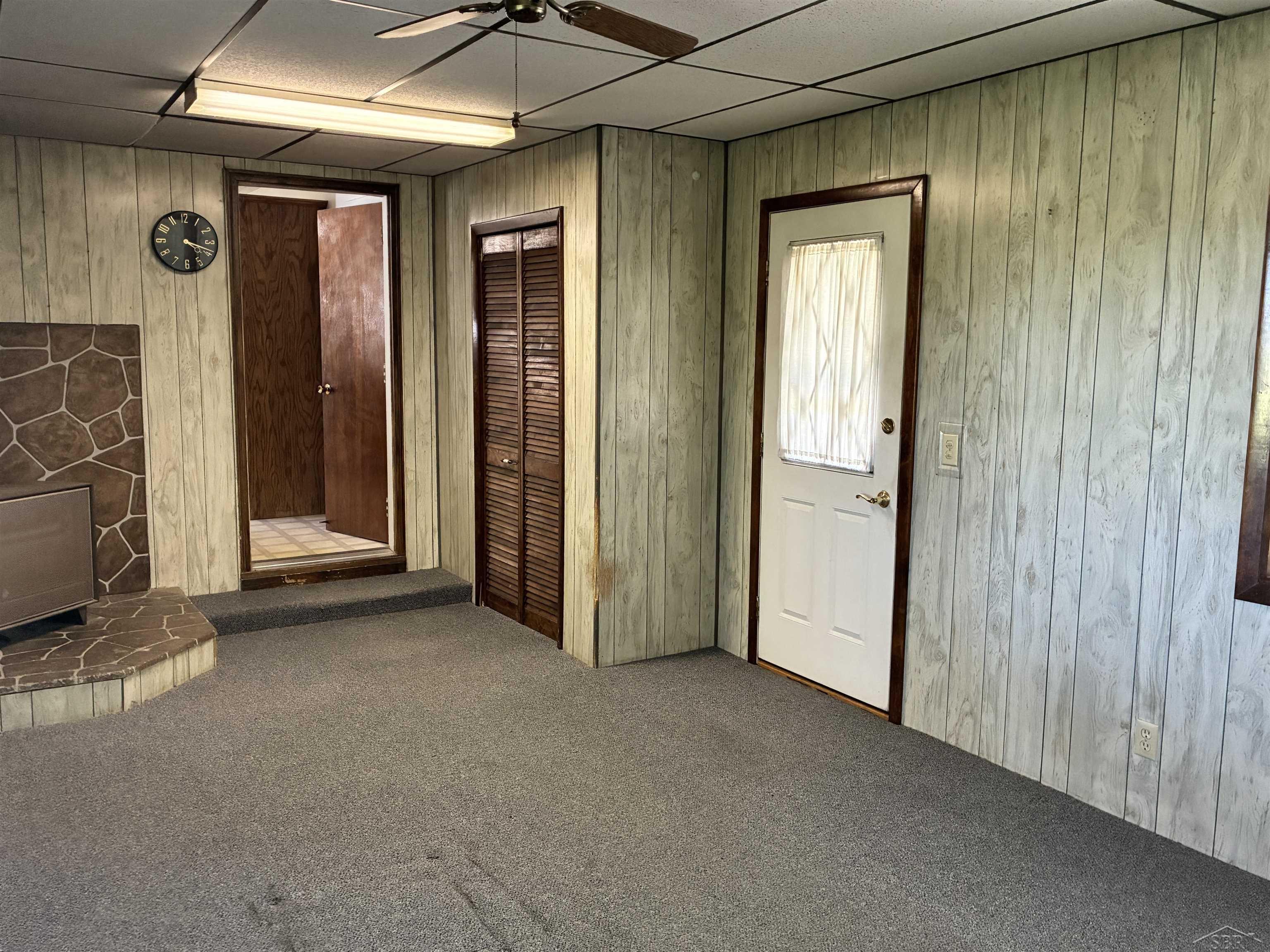 7178 London Drive Property Photo 18