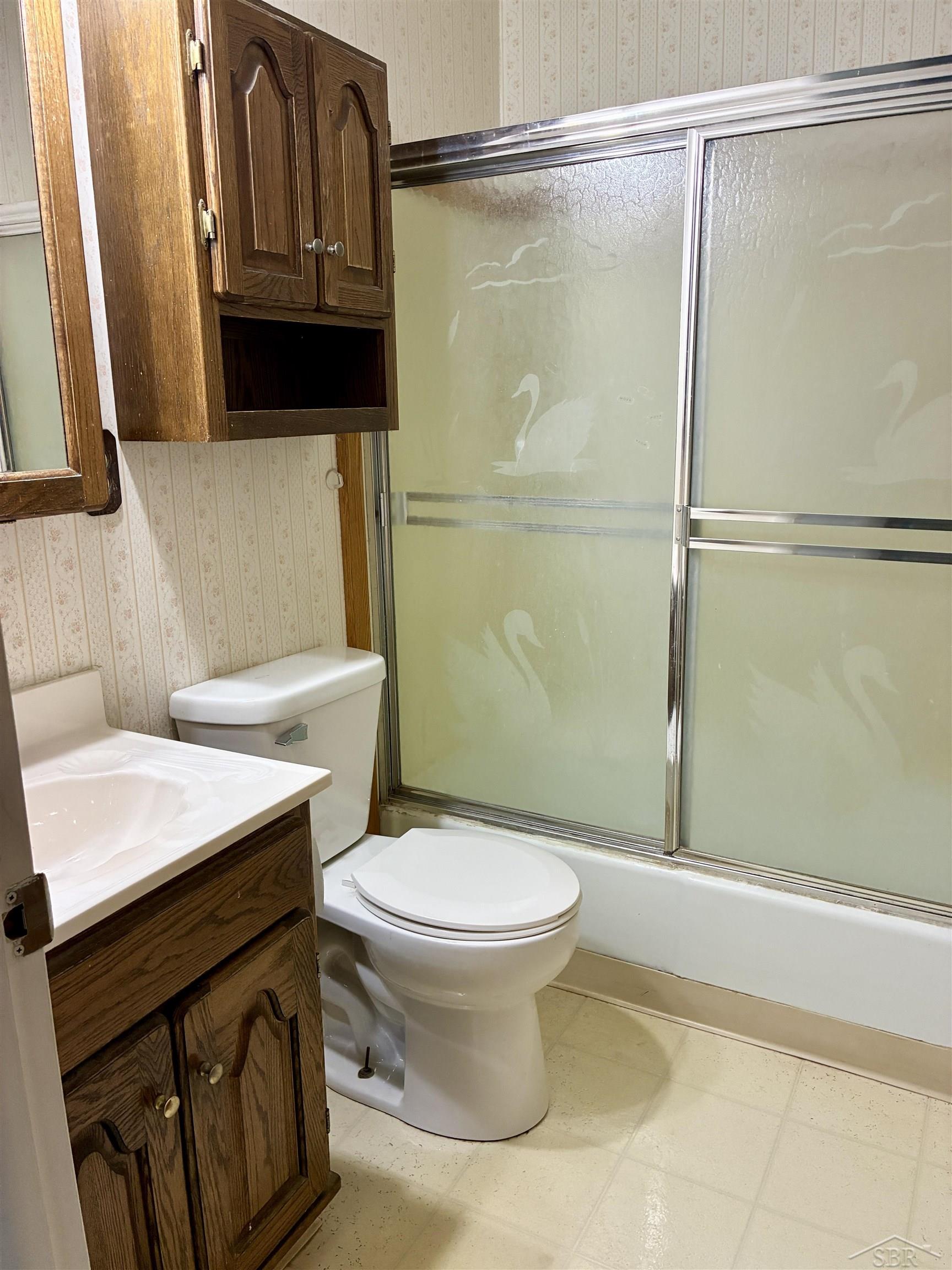 7178 London Drive Property Photo 33