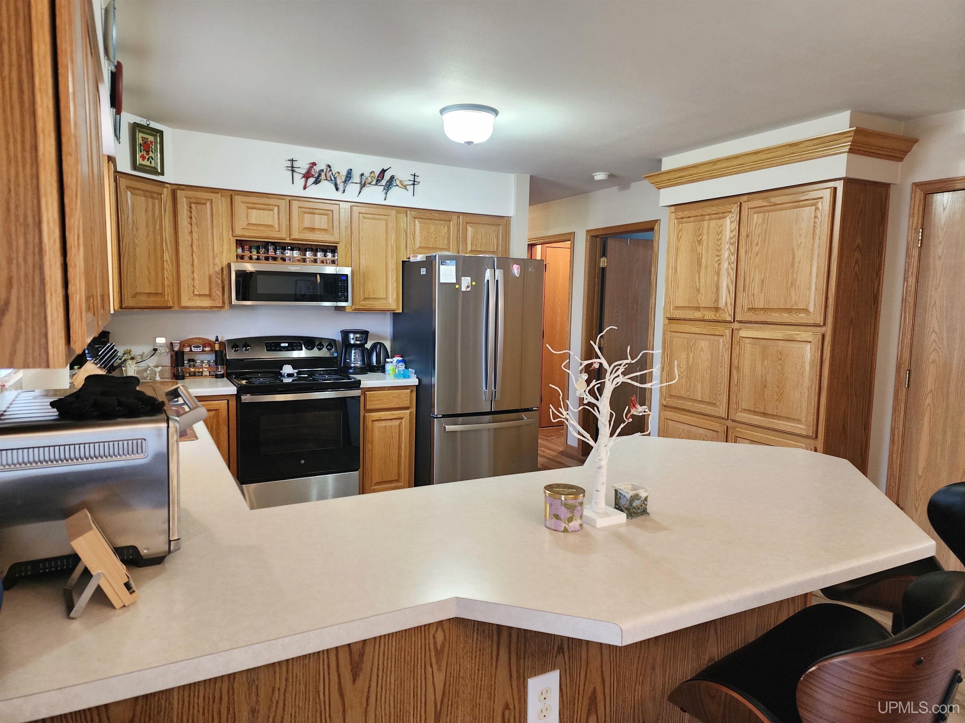 611 Oaklawn Drive Property Photo 19