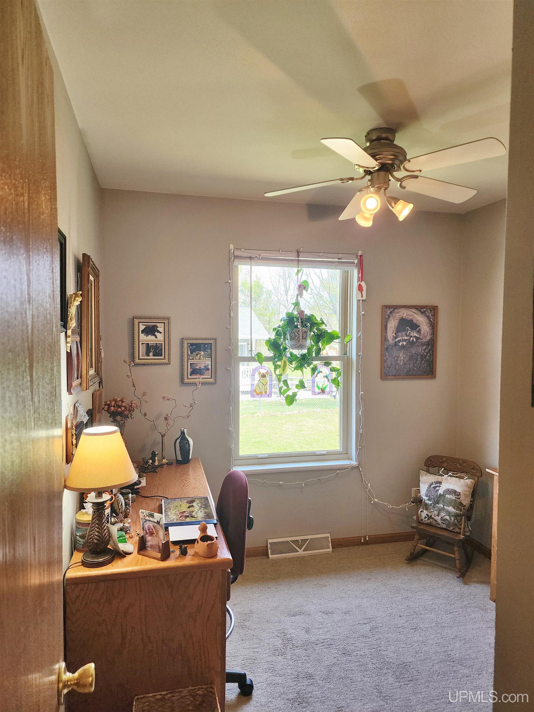 611 Oaklawn Drive Property Photo 29