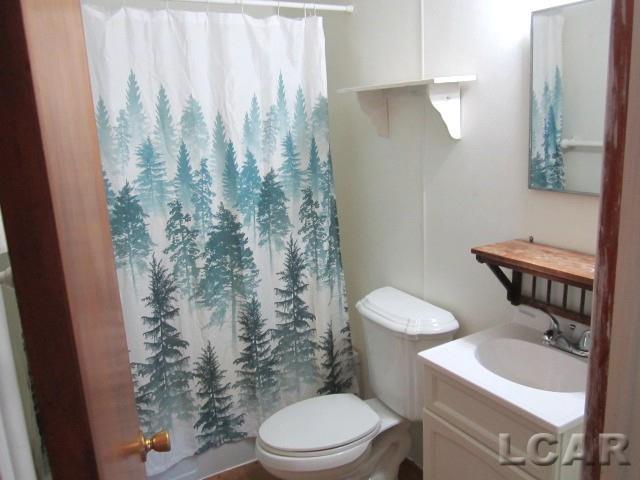 573 S Meridian Highway Property Photo 9