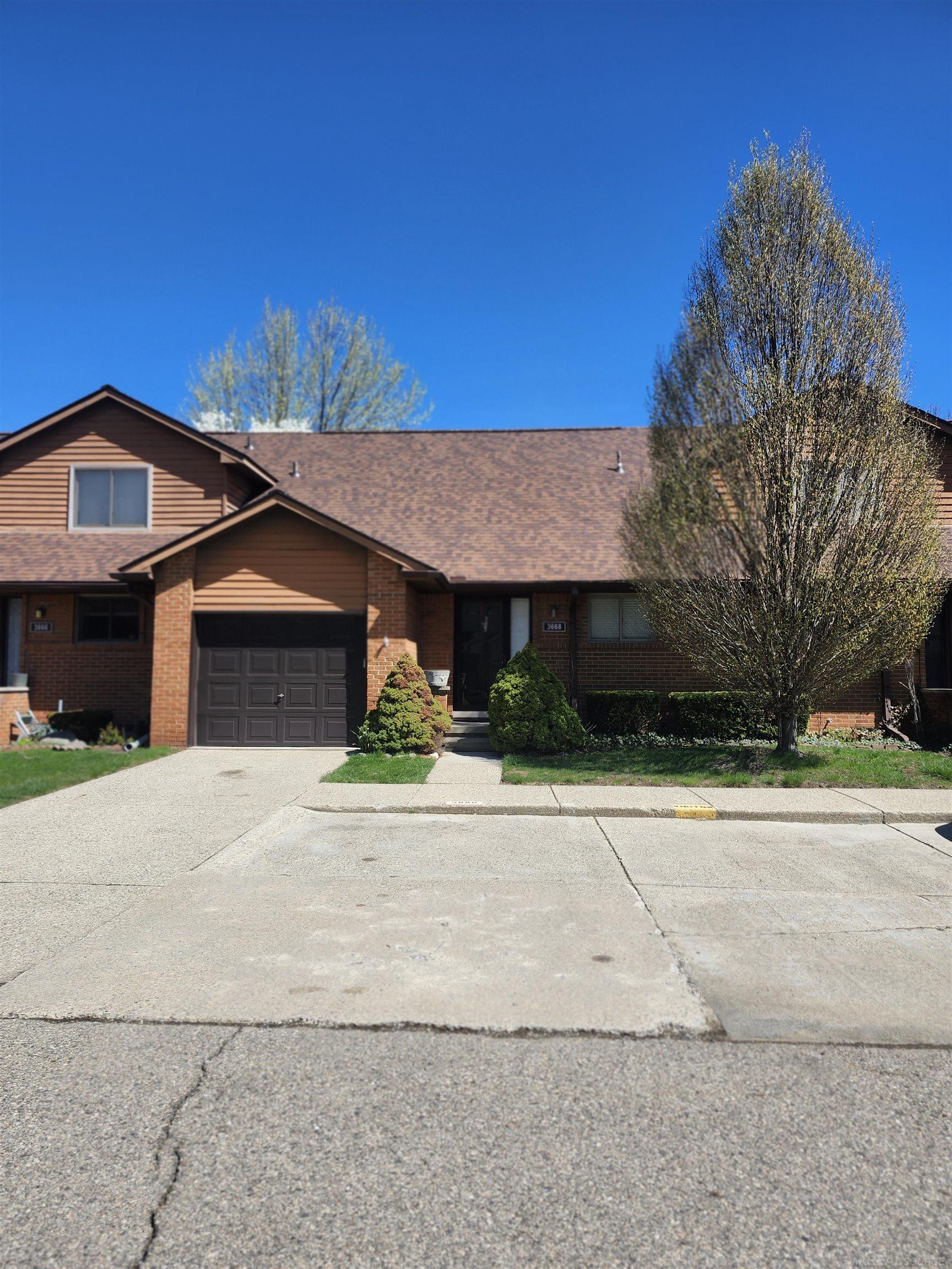 3668 Old Creek Road Property Photo 1