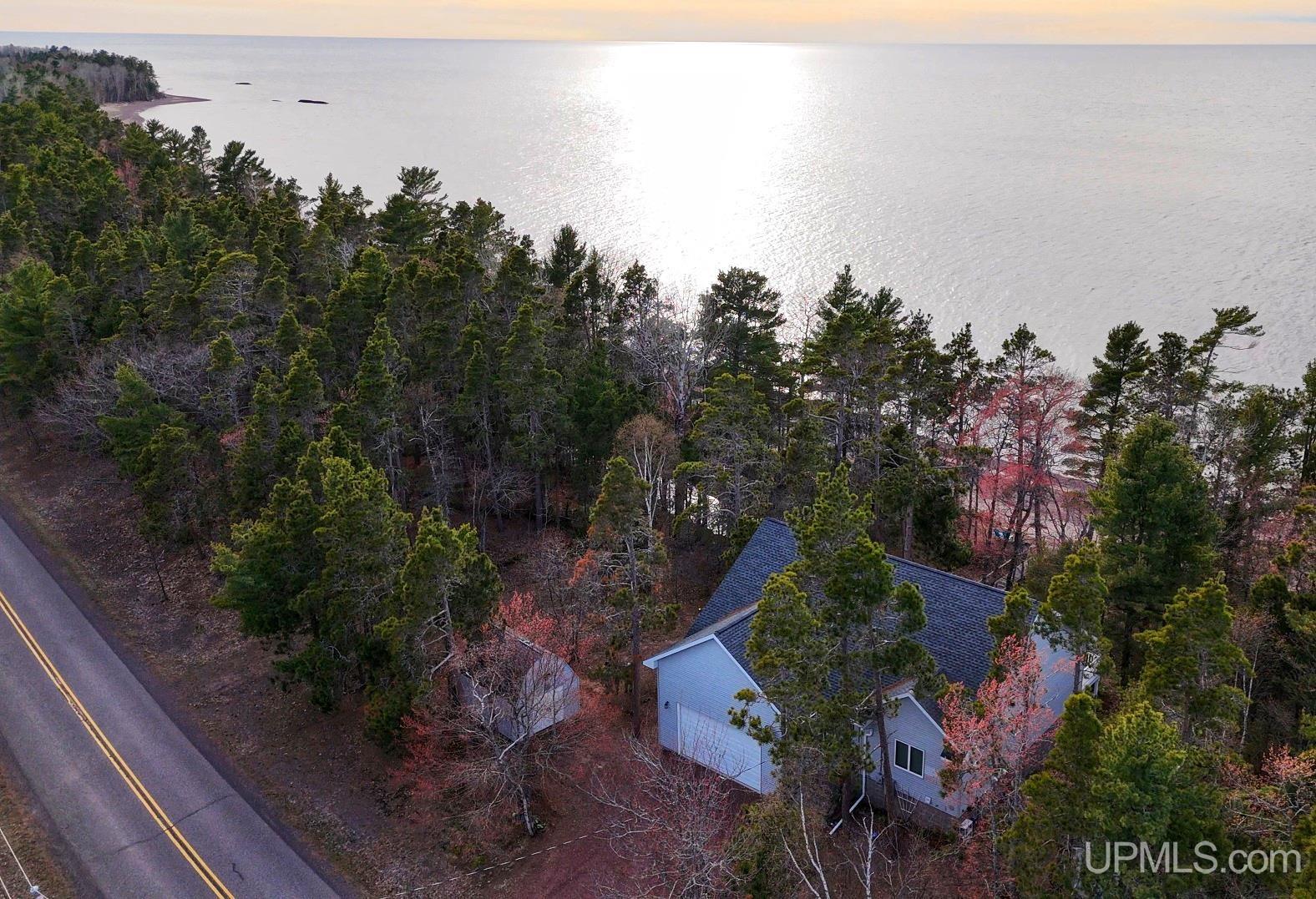 5877 Five Mile Point Road Property Photo 1