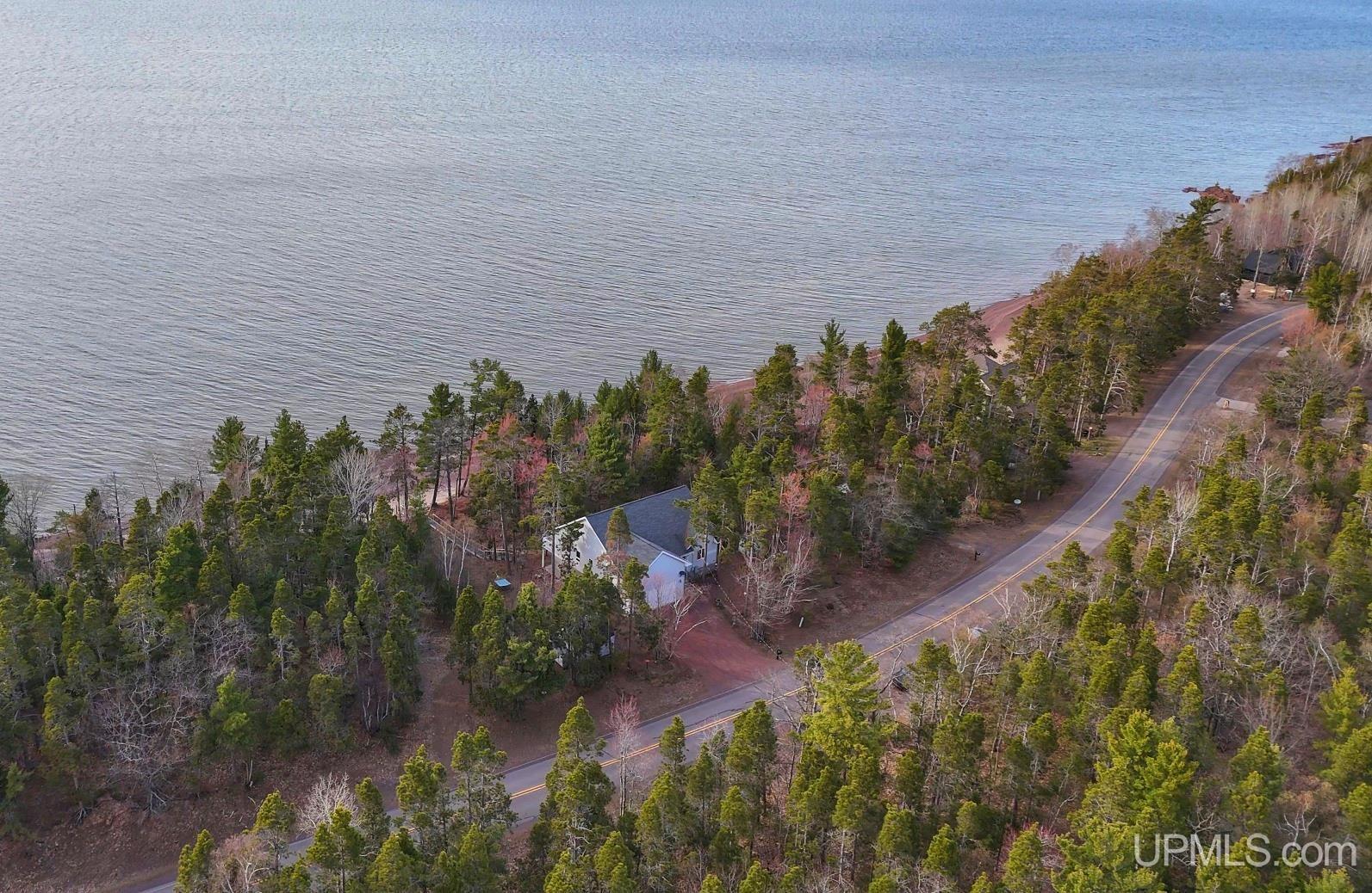 5877 Five Mile Point Road Property Photo 2