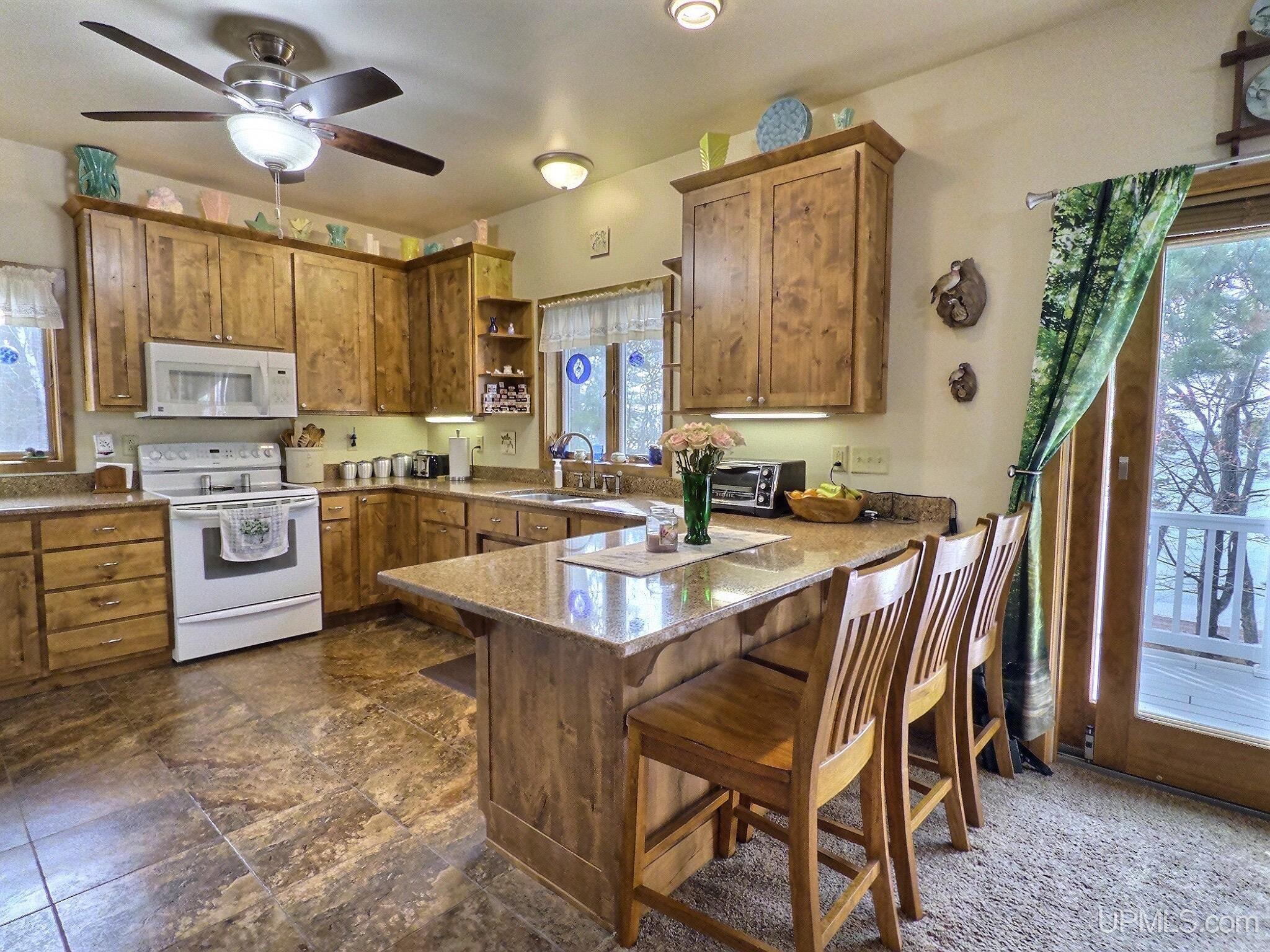 5877 Five Mile Point Road Property Photo 14
