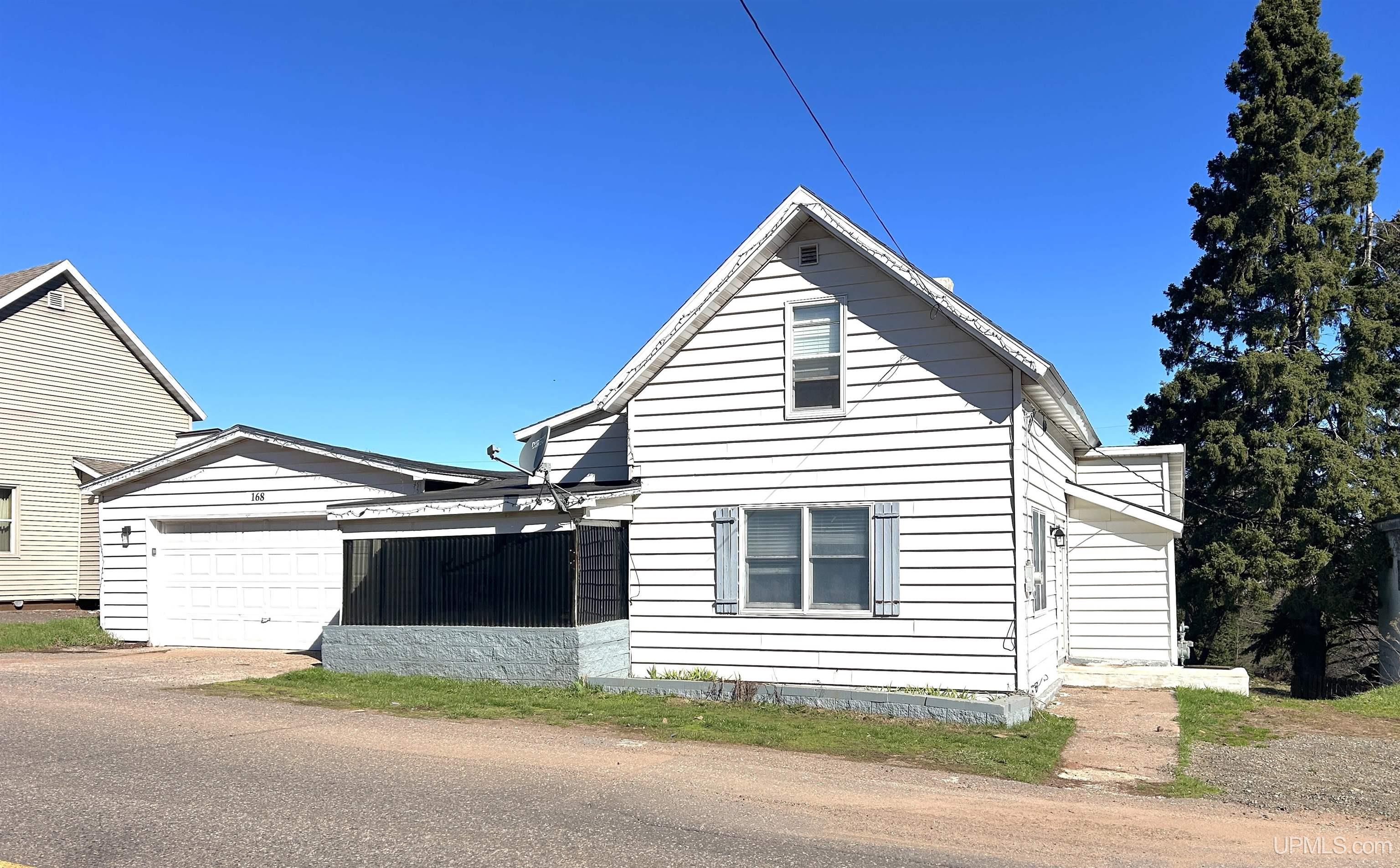 168 Saginaw Street Property Photo 1