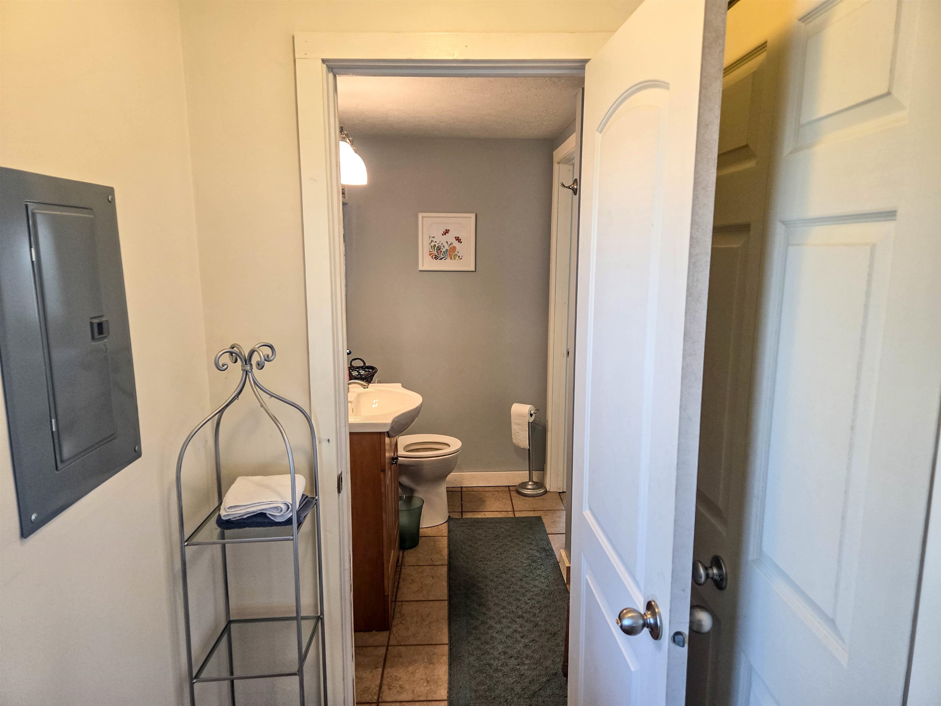 121 E Houghton Lake Drive Property Photo 11