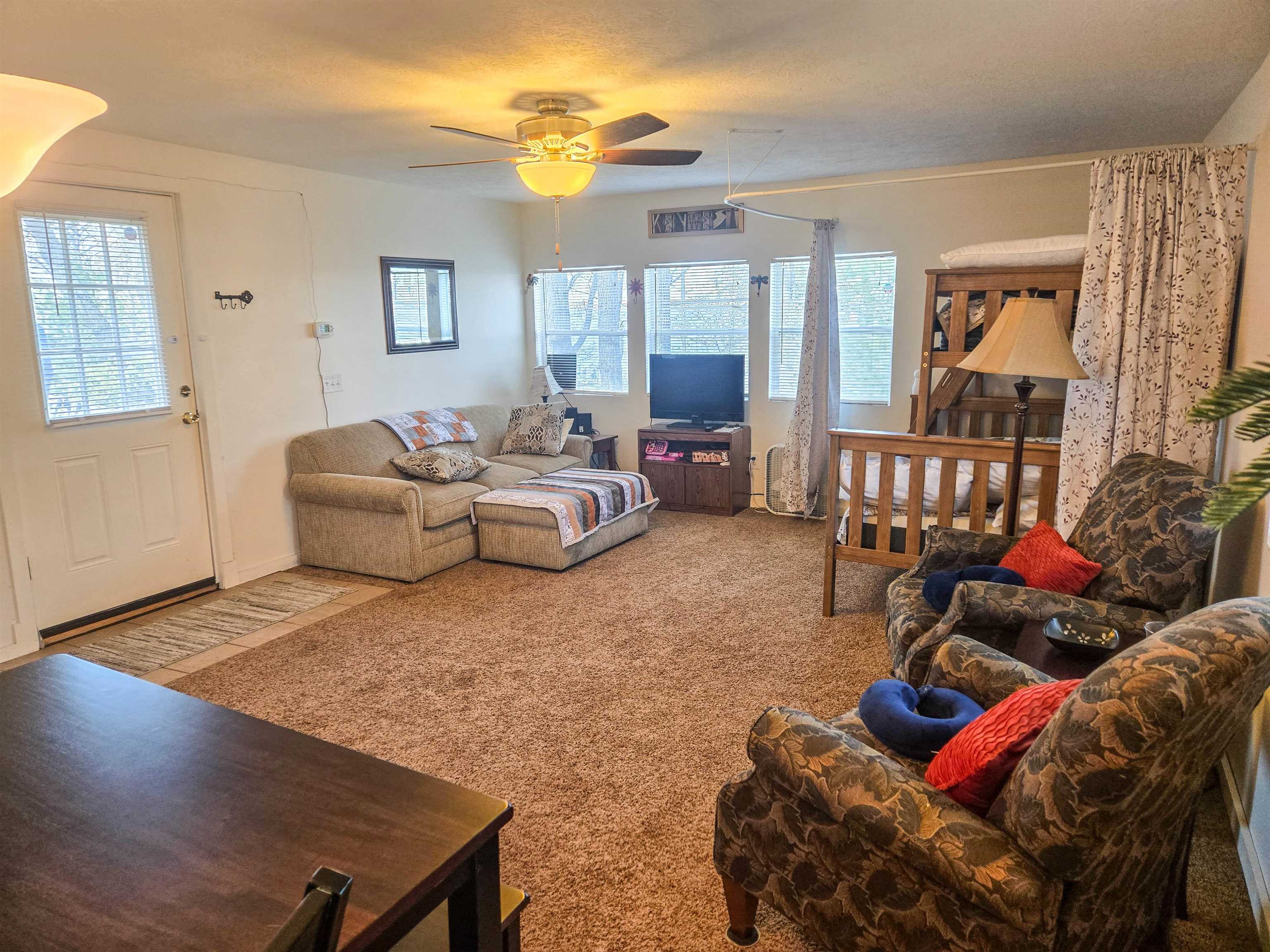 121 E Houghton Lake Drive Property Photo 13