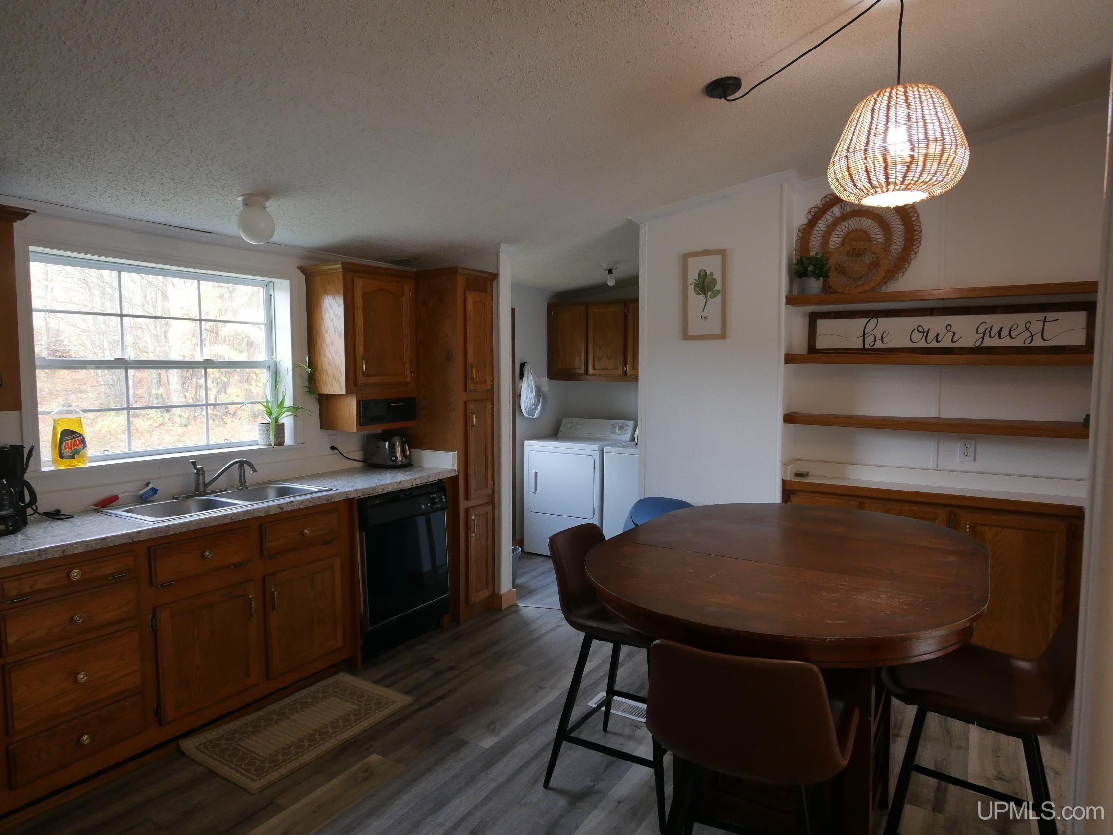 15576 2nd Street Property Photo 12