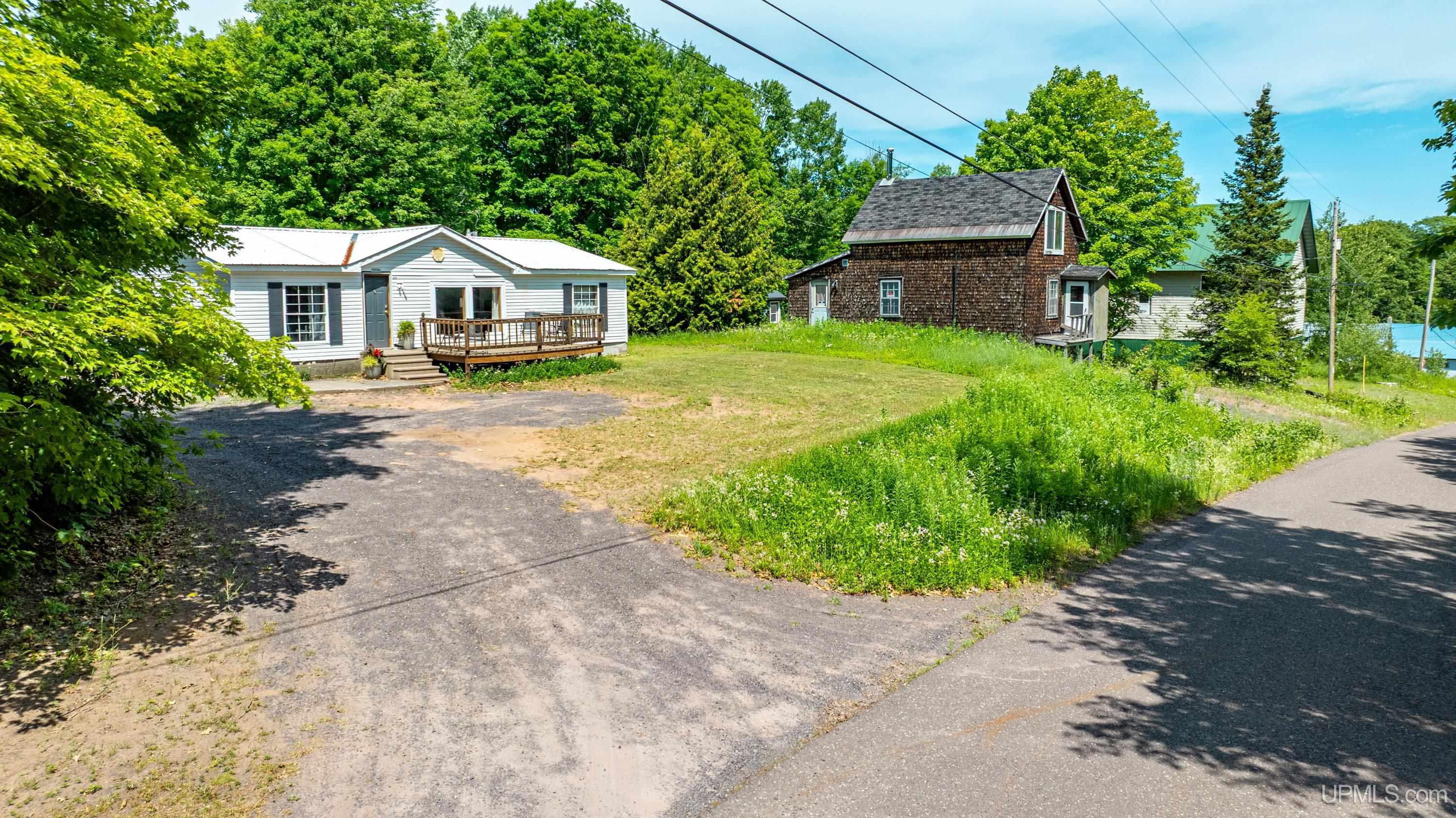 15576 2nd Street Property Photo 32