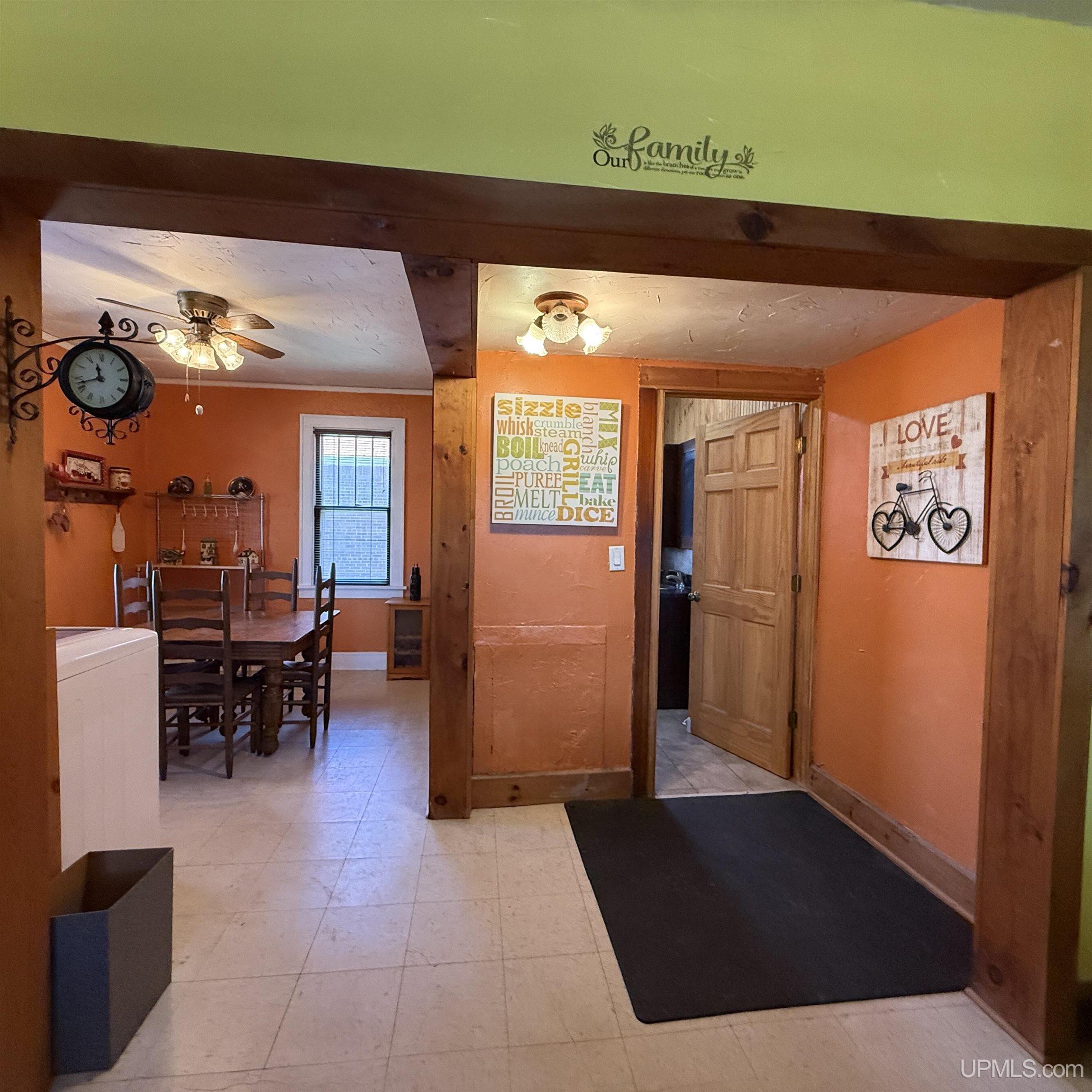 106 Iron Street Property Photo 19