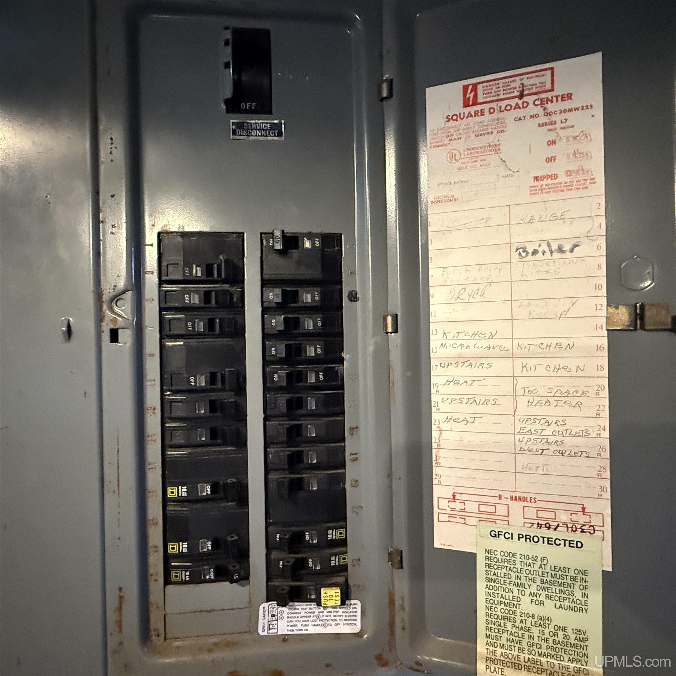 106 Iron Street Property Photo 32
