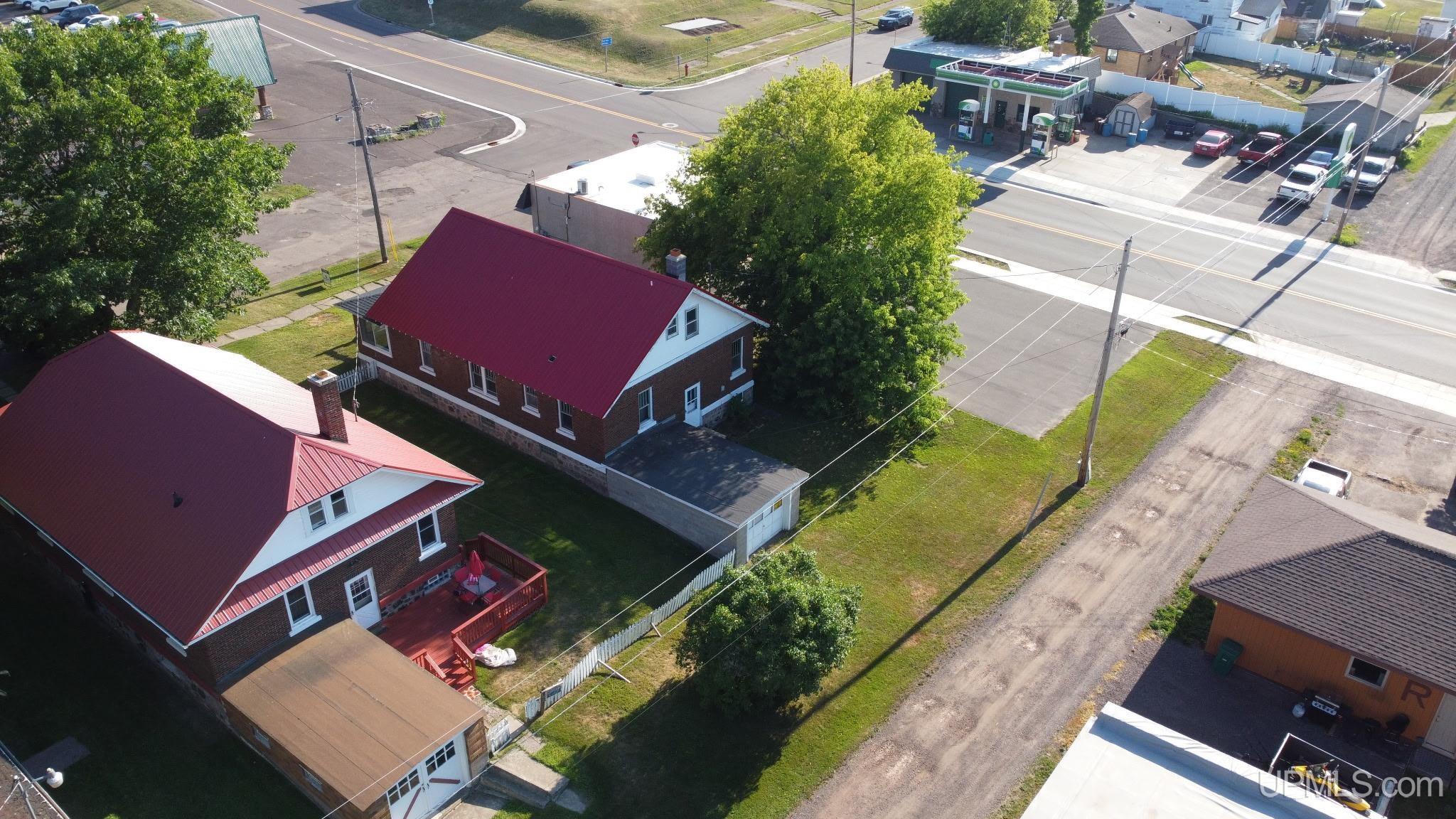 106 Iron Street Property Photo 45