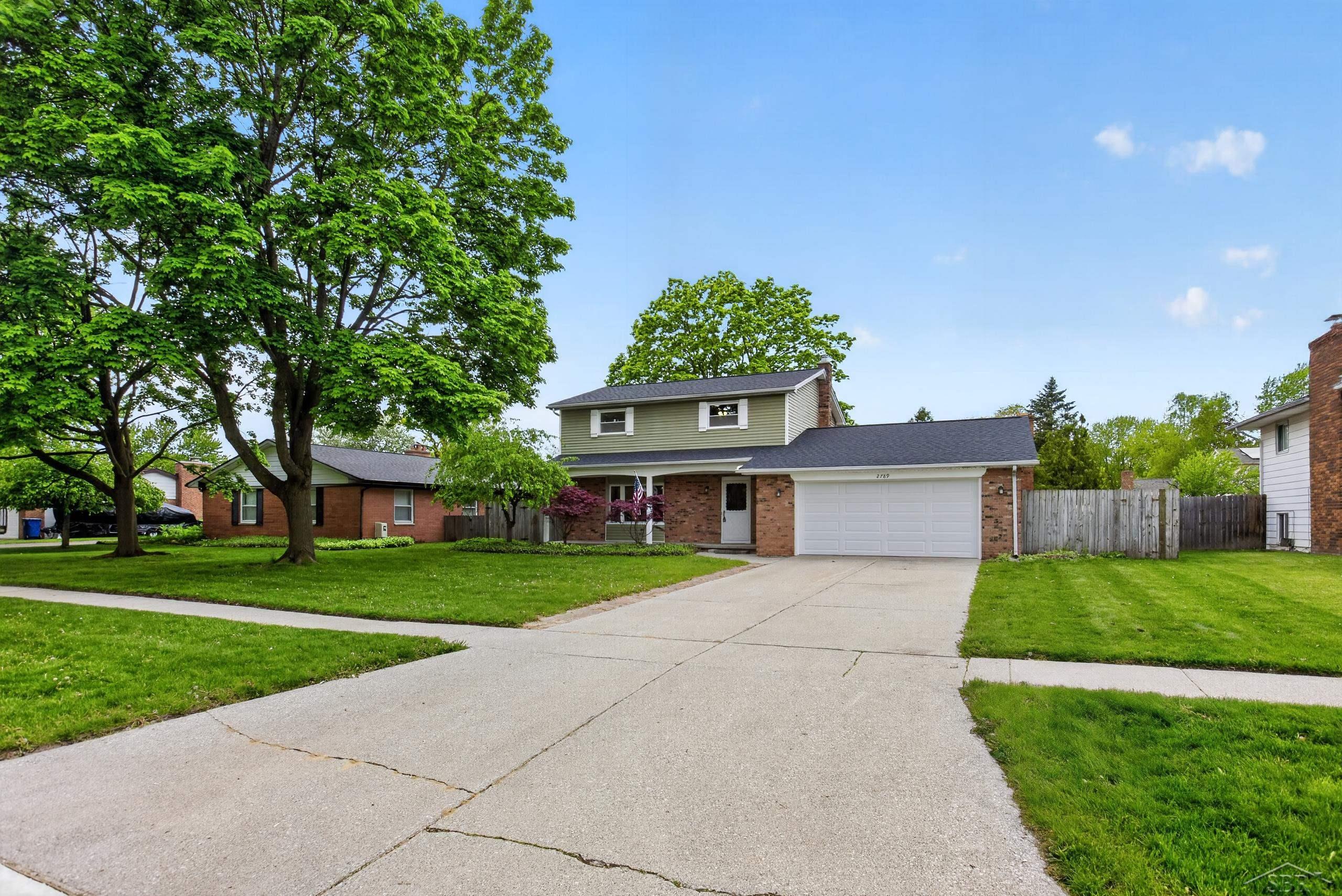 2789 Dunmore Drive Property Photo 2