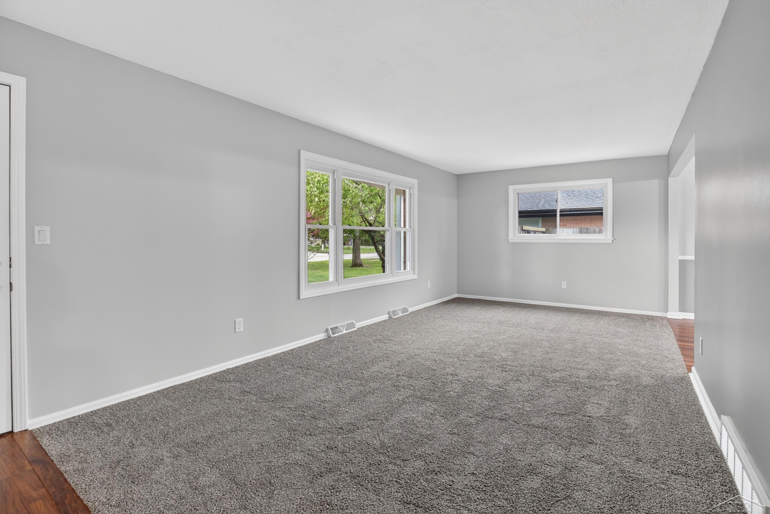 2789 Dunmore Drive Property Photo 8