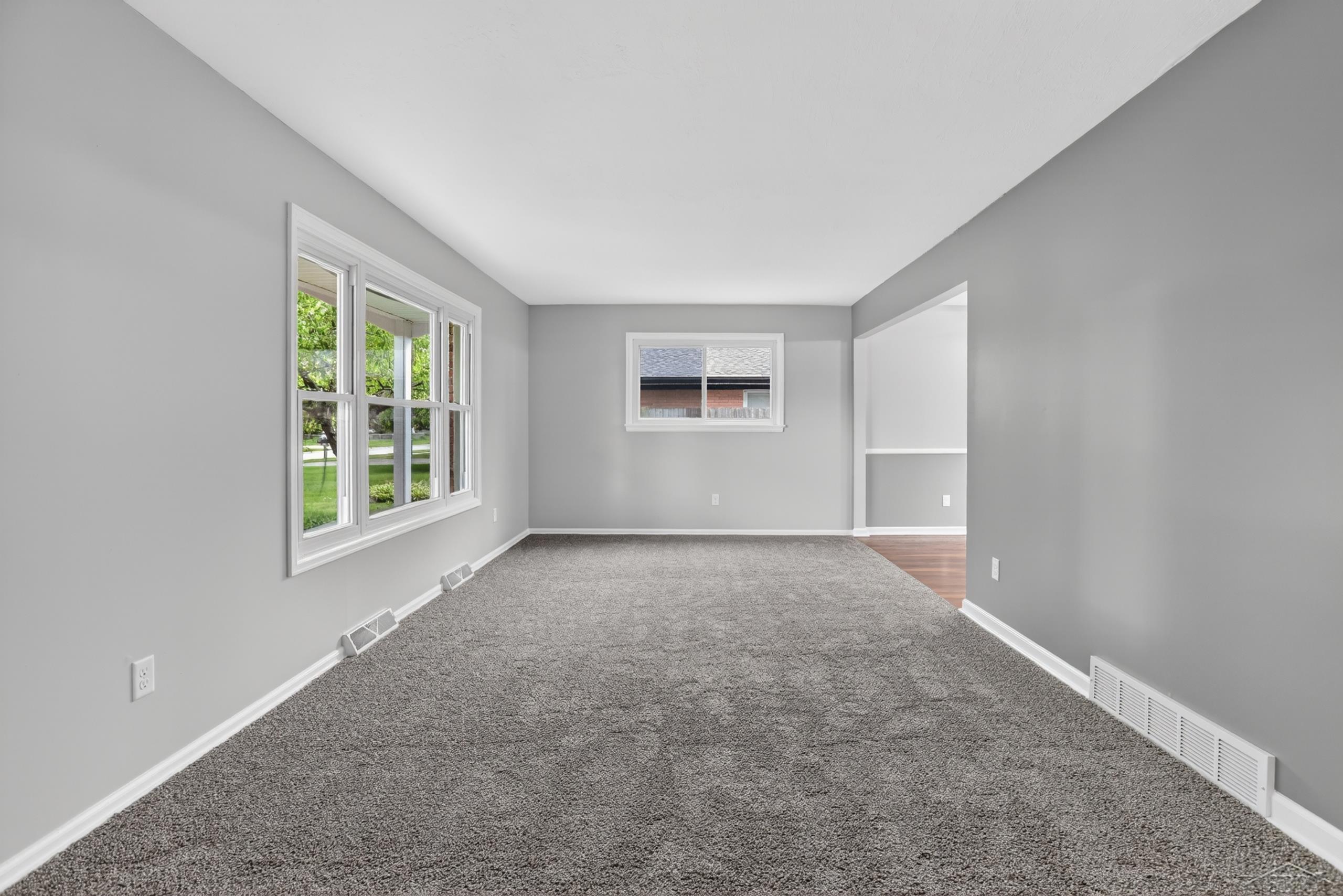 2789 Dunmore Drive Property Photo 9