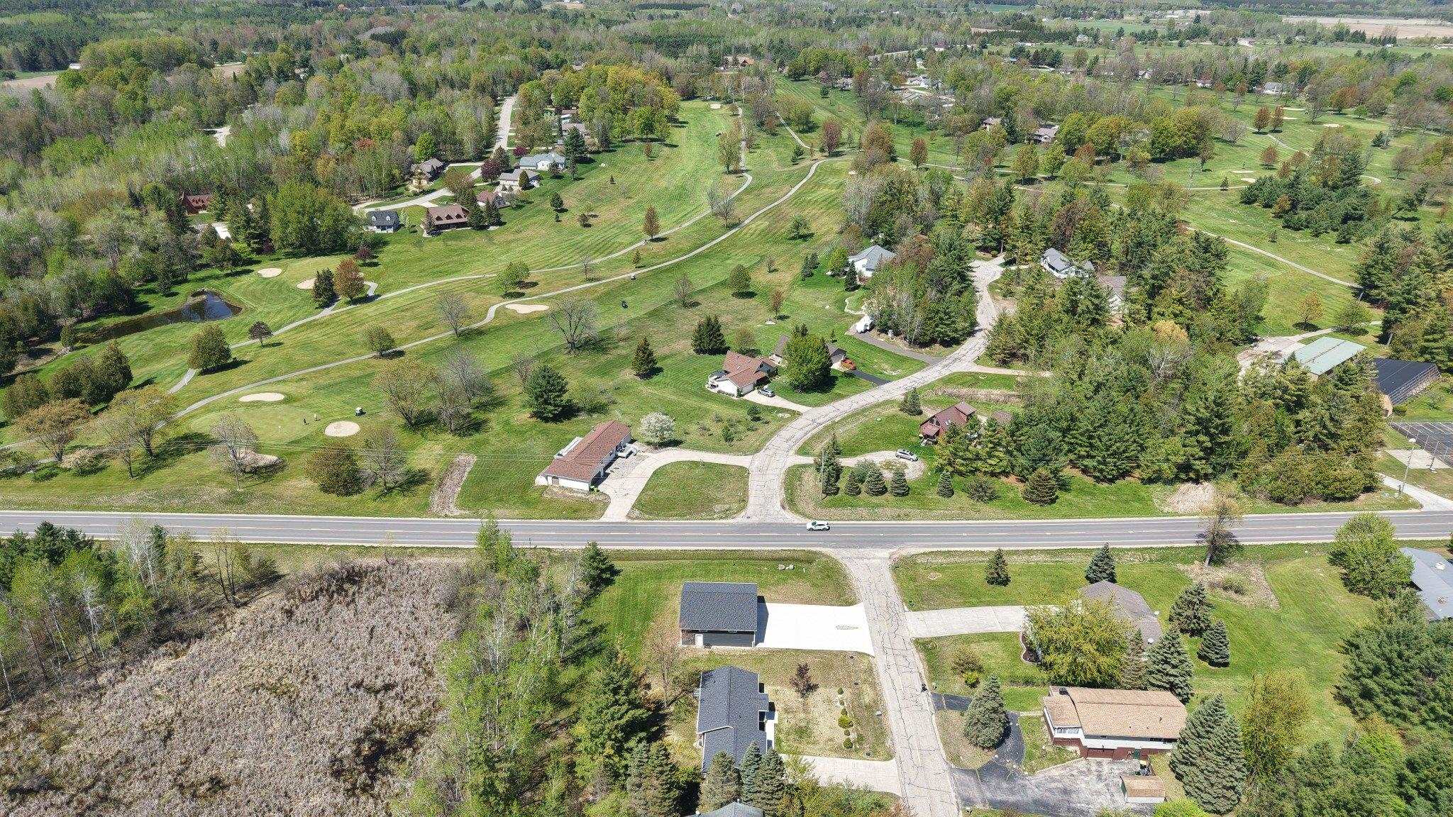 1990 Huntington Circle Property Photo 11