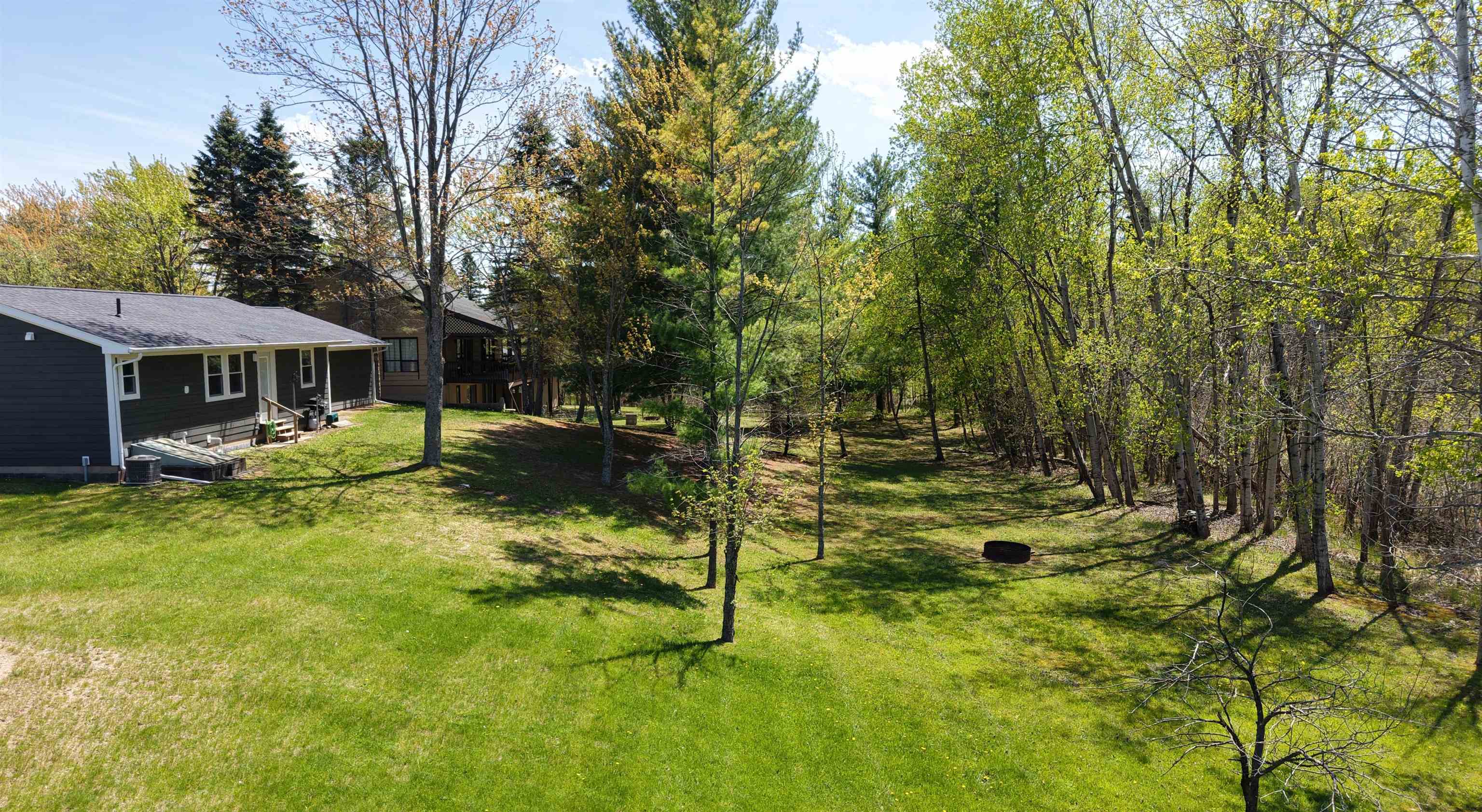 1990 Huntington Circle Property Photo 13