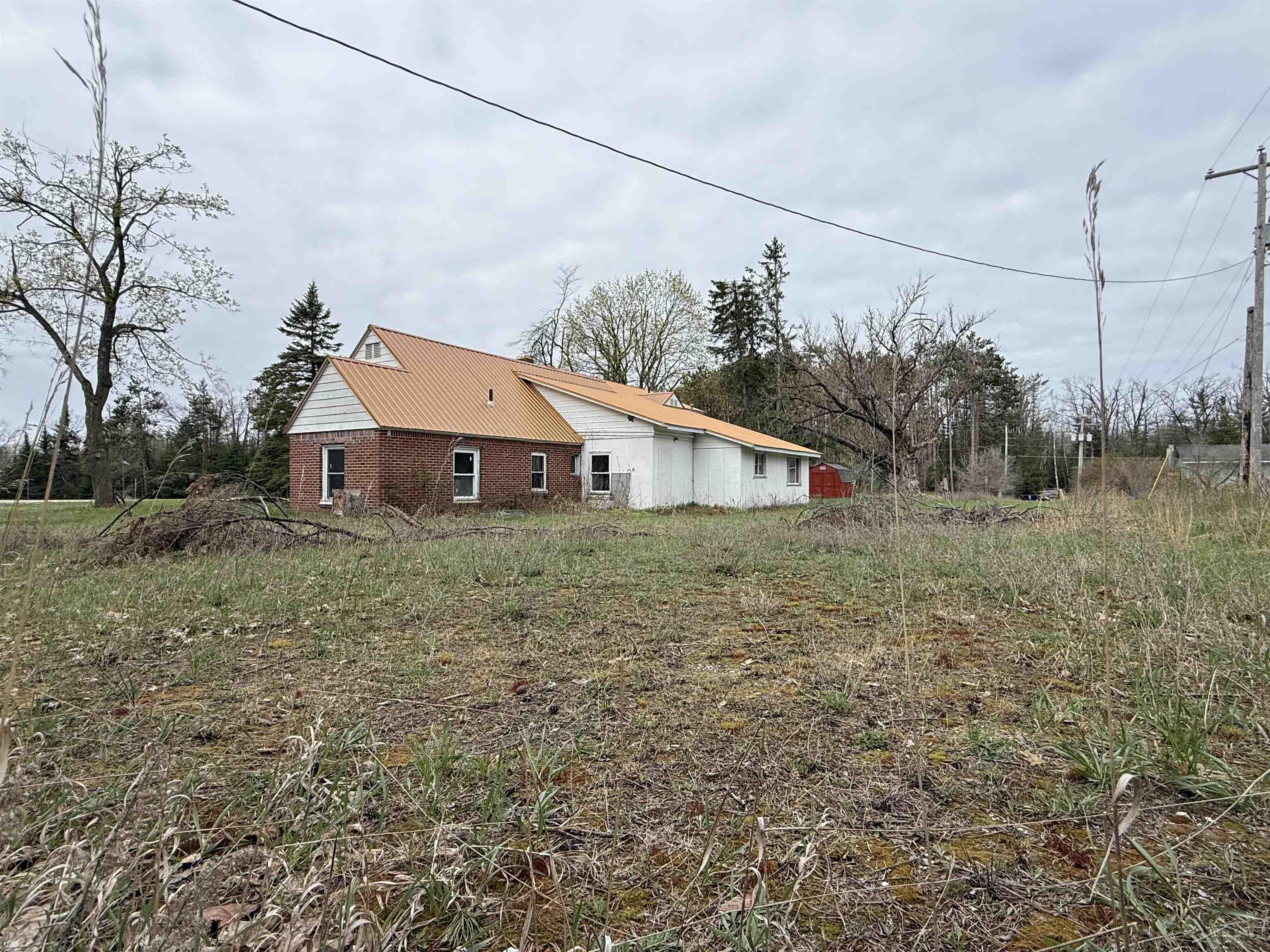 1701 Home Drive Property Photo 4