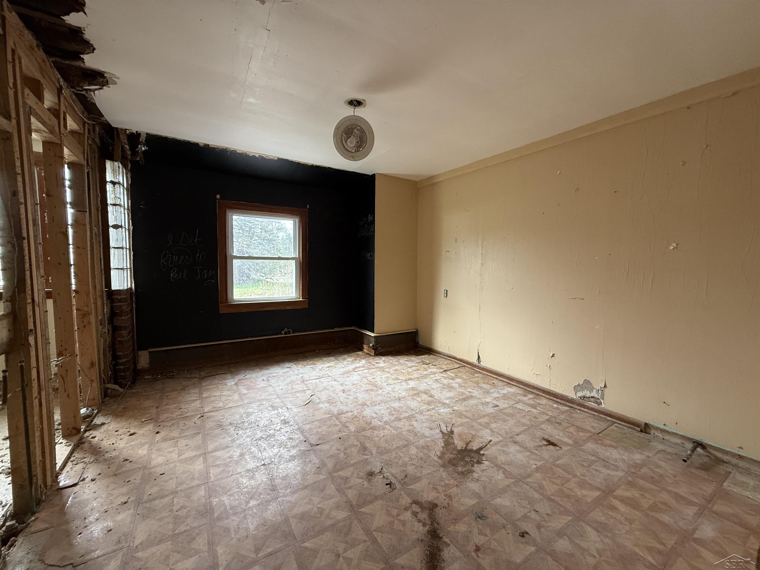 1701 Home Drive Property Photo 16