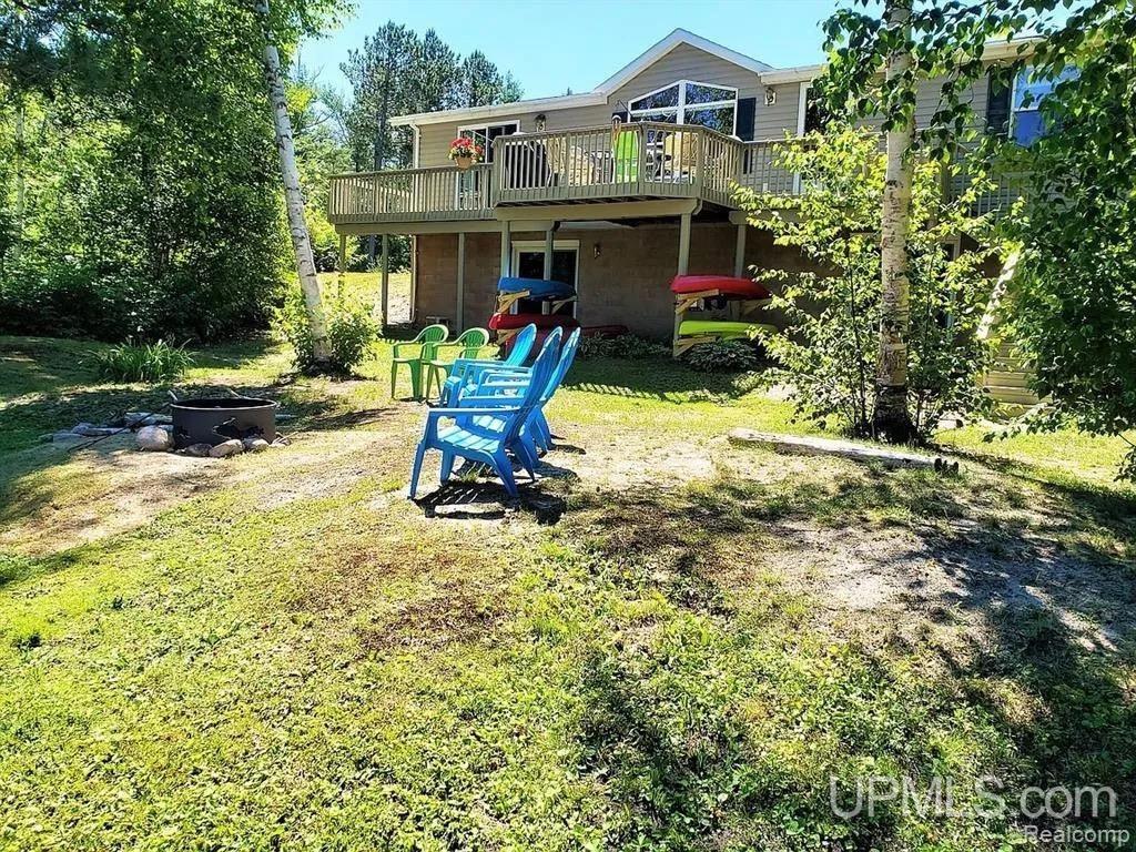 E5510 Grove Street Property Photo 1