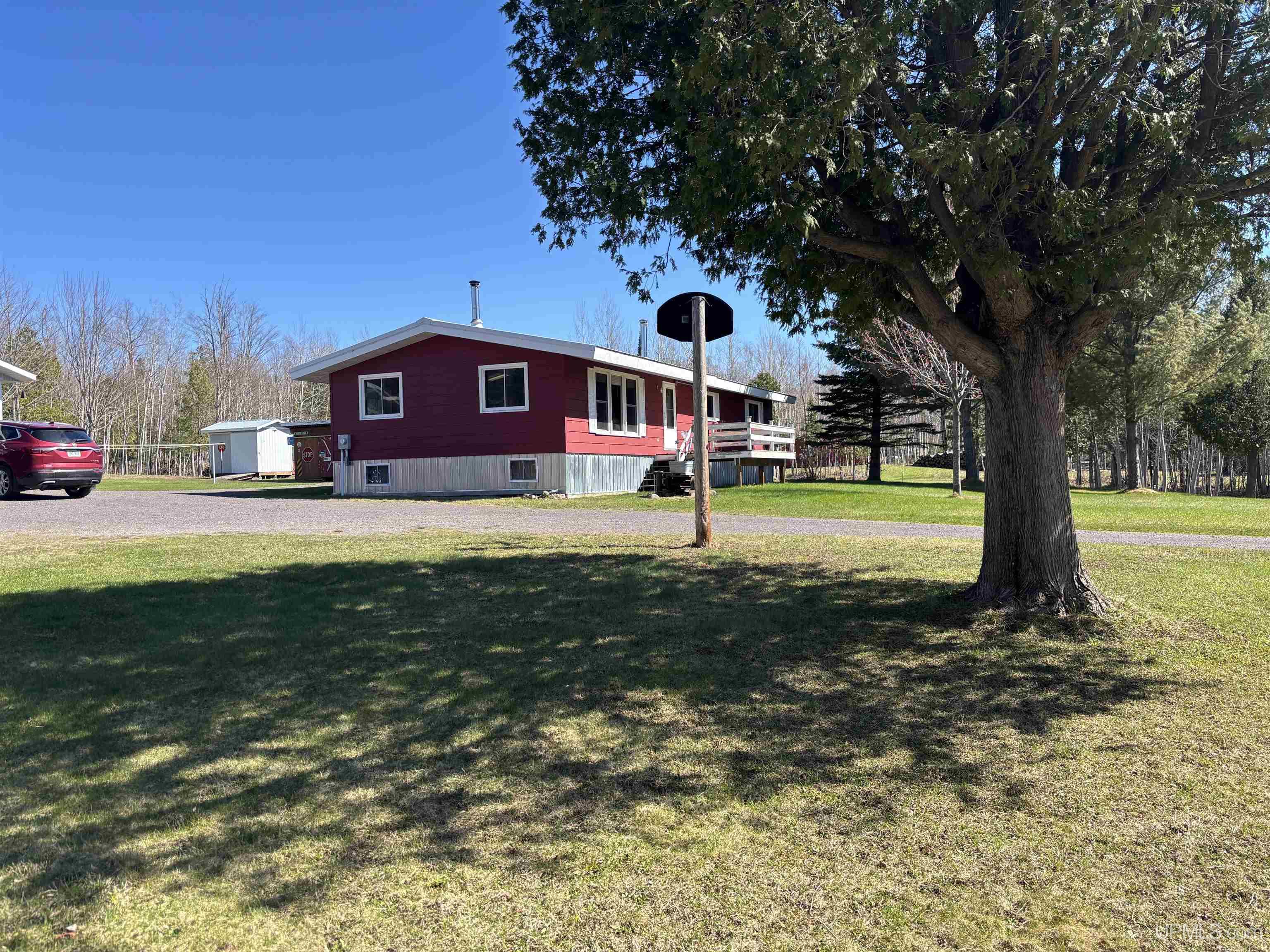 56230 Bear Lake Road Property Photo 3