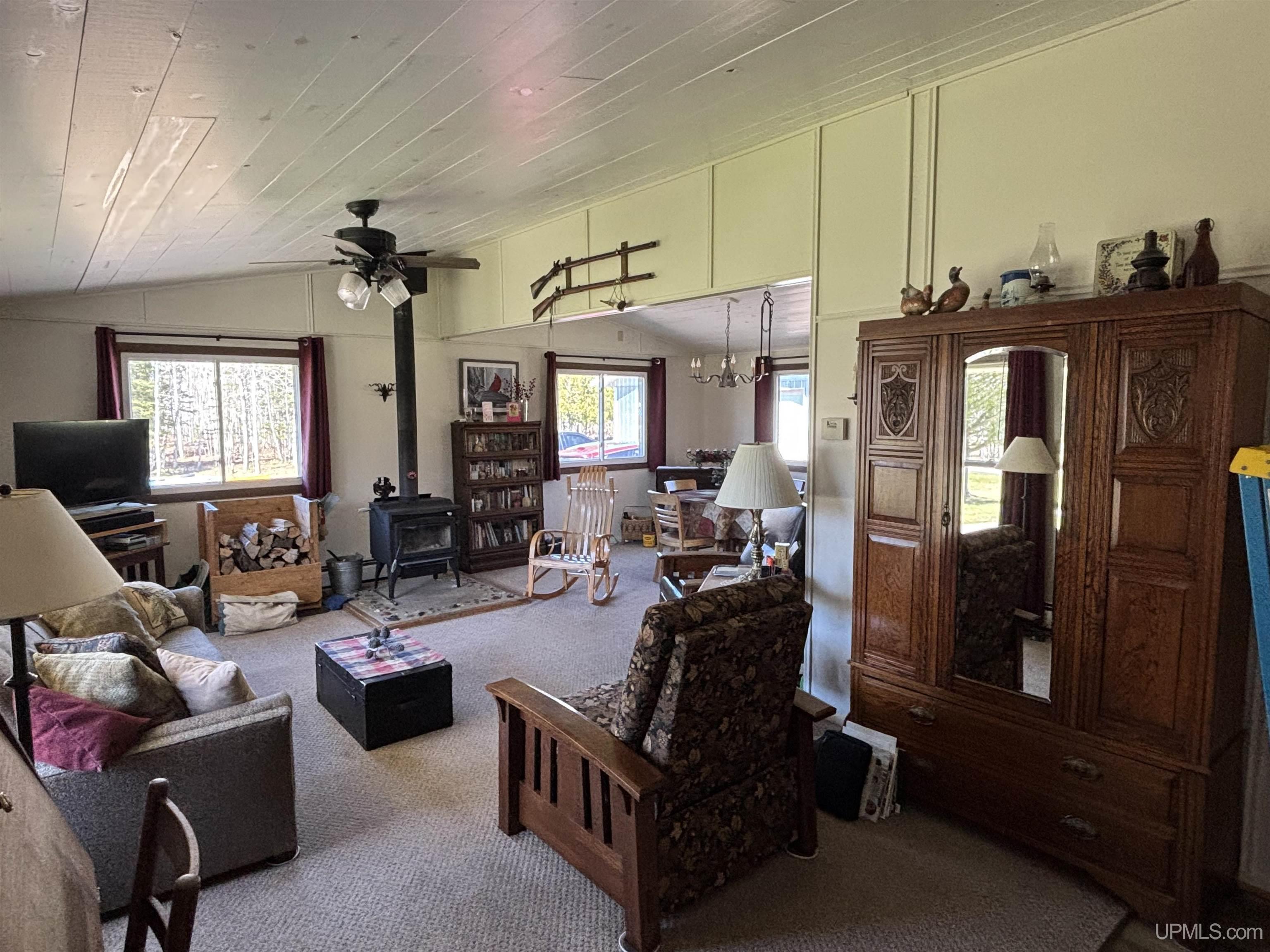 56230 Bear Lake Road Property Photo 14