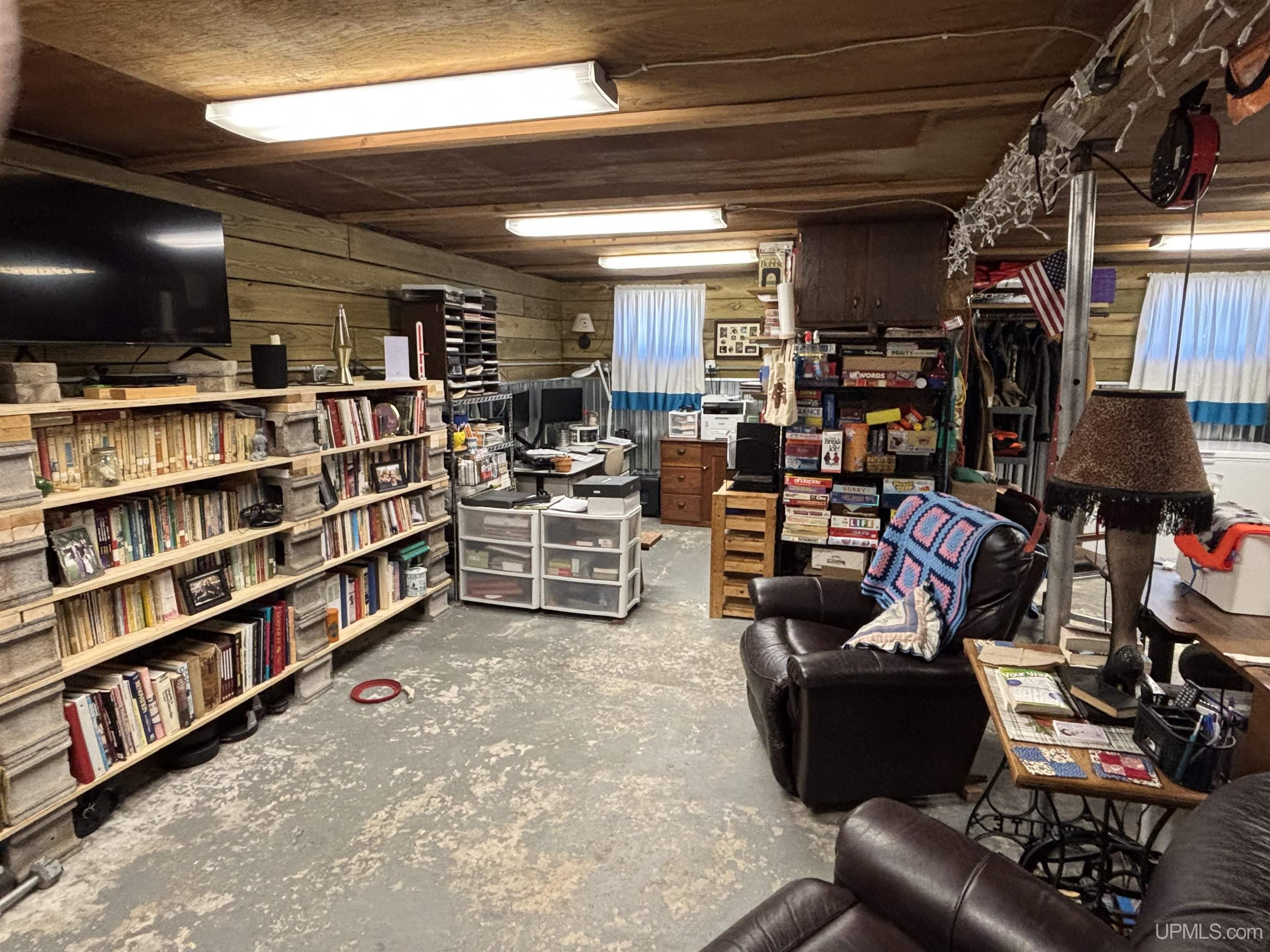 56230 Bear Lake Road Property Photo 33