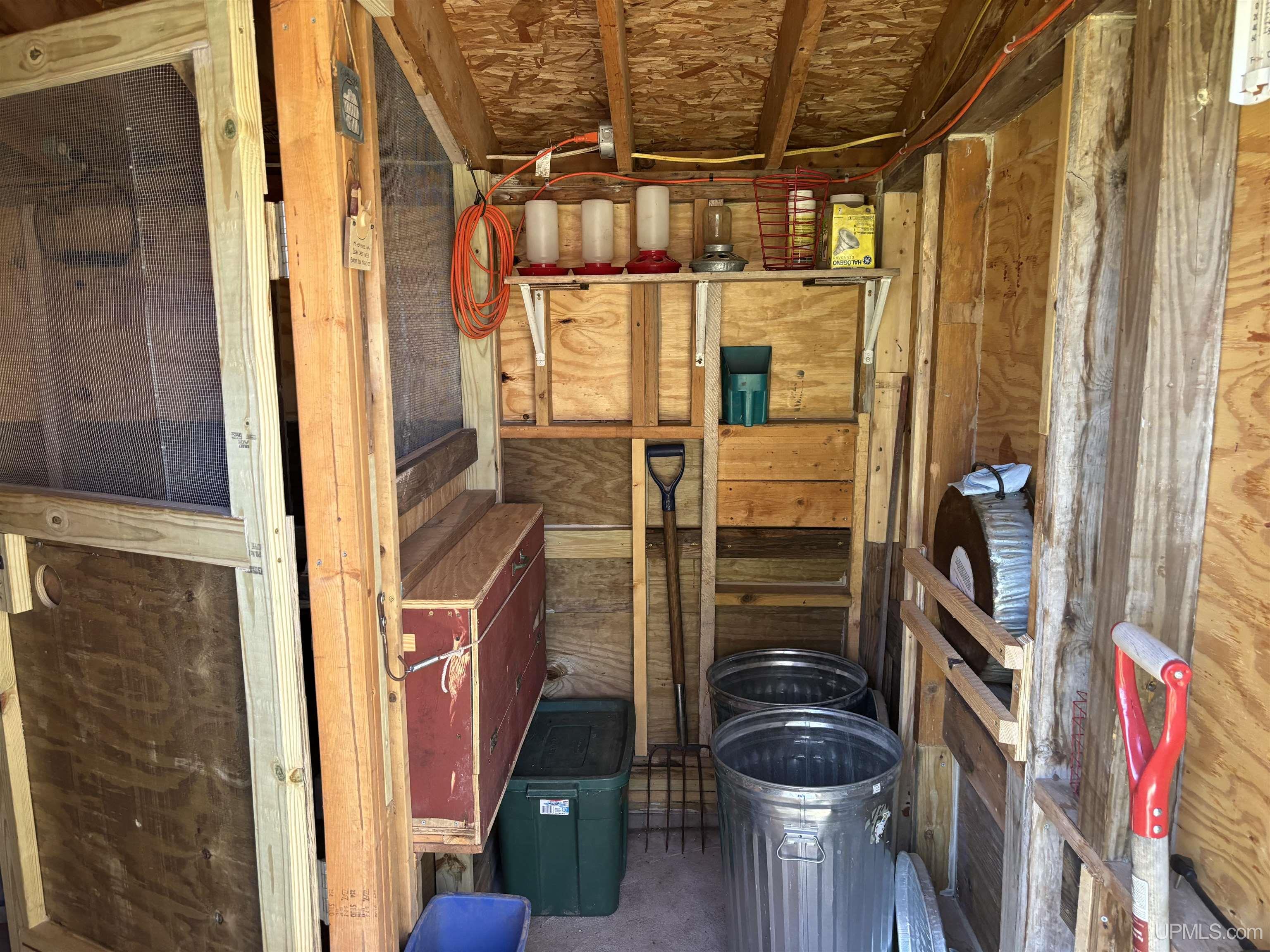 56230 Bear Lake Road Property Photo 41