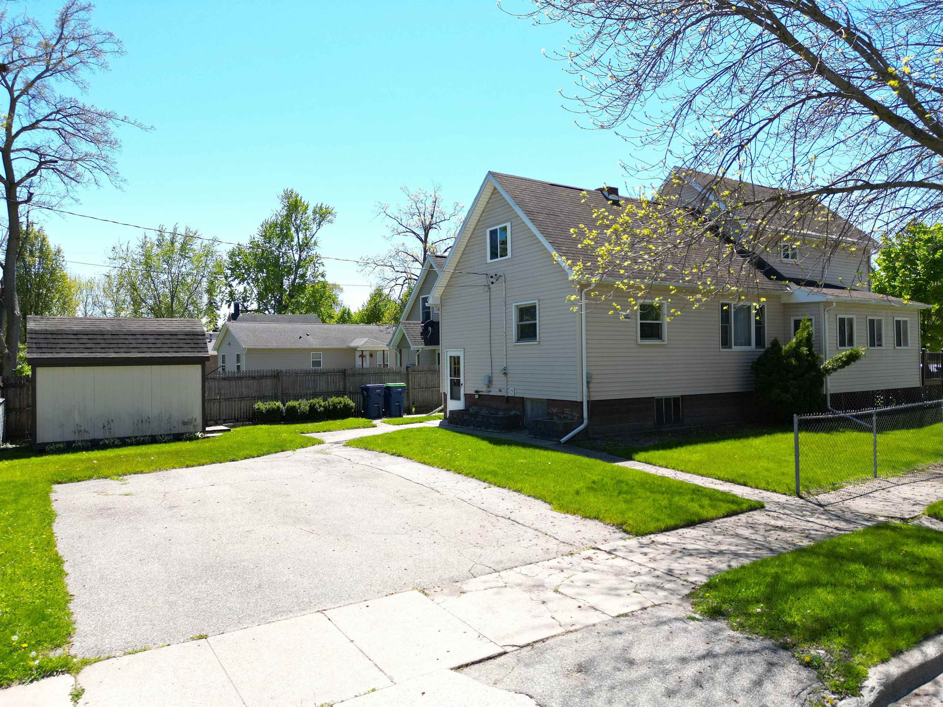 401 Stanton Street Property Photo 5