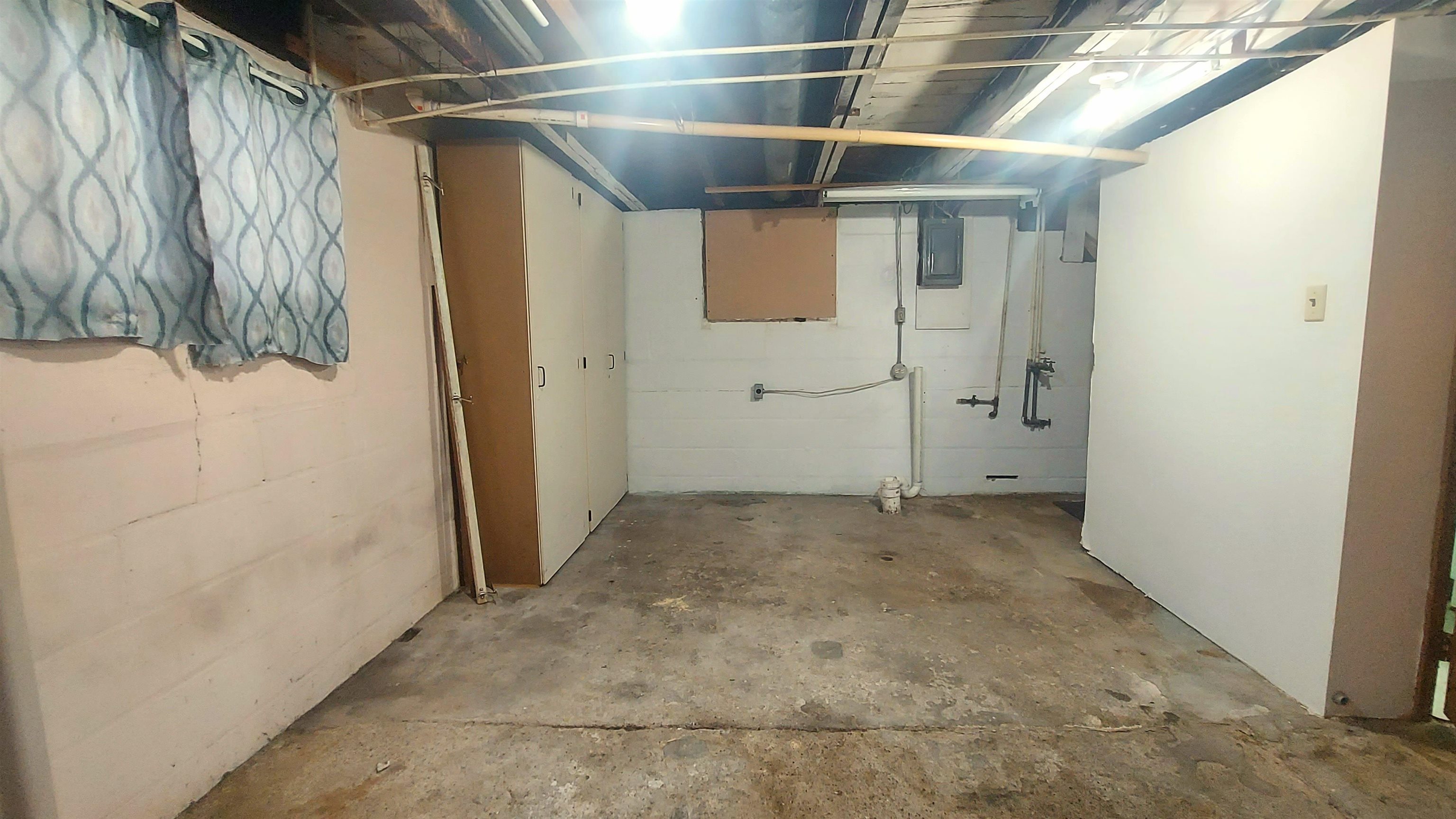 401 Stanton Street Property Photo 13