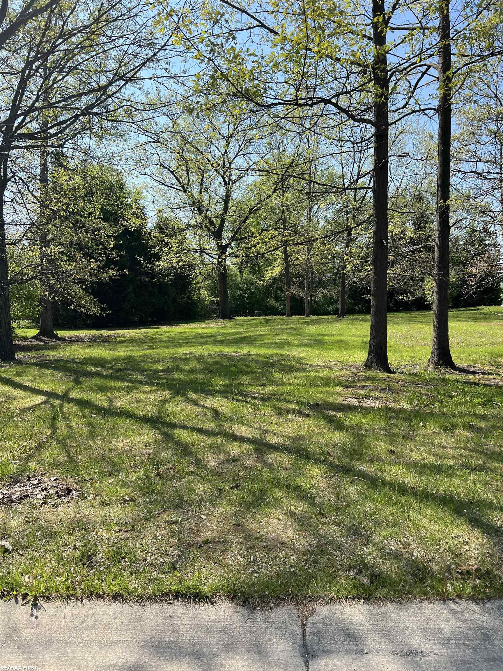 1 Golfside Drive