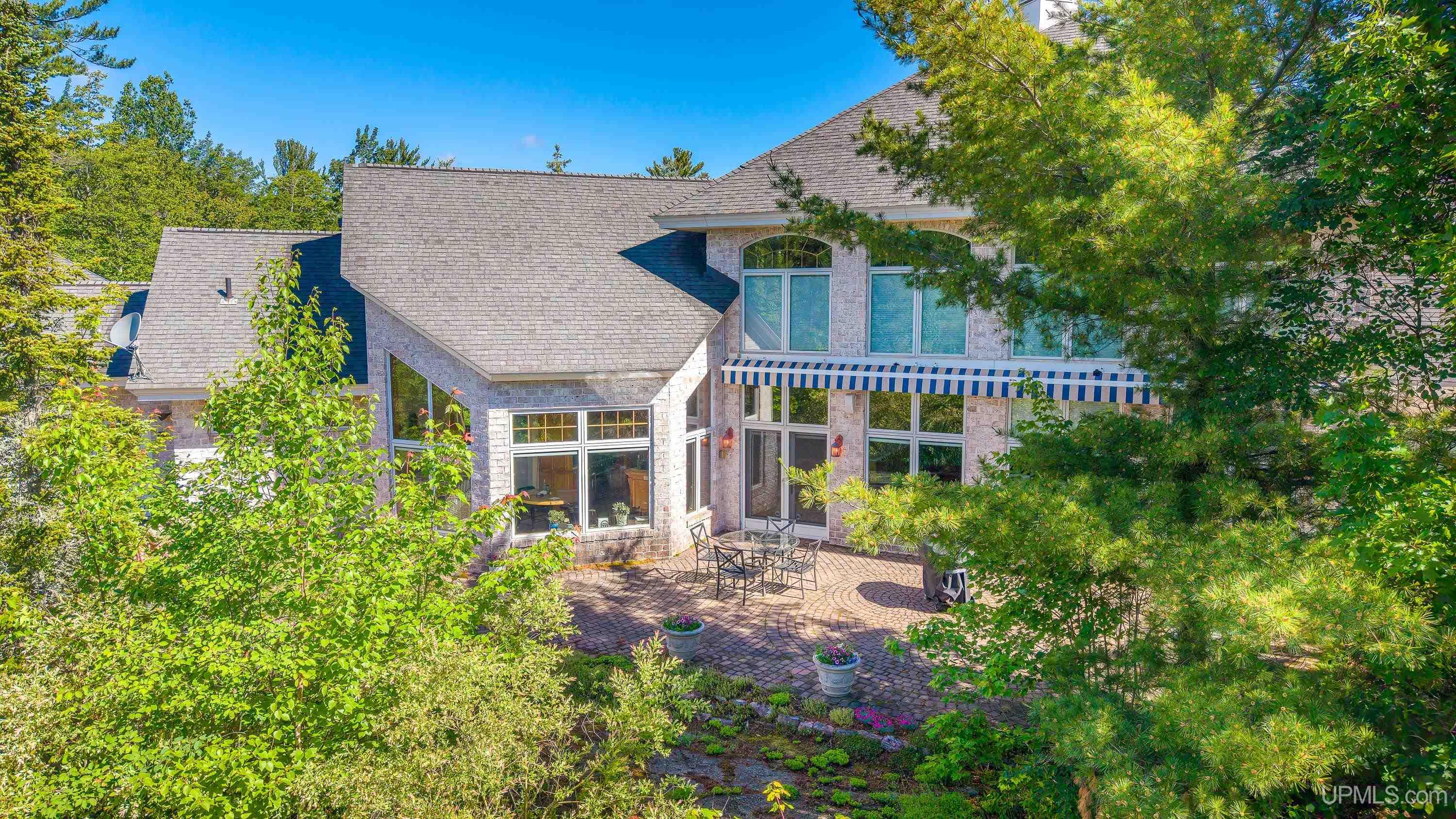 275 Forest Hills Drive Property Photo 11