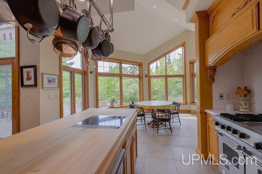 275 Forest Hills Drive Property Photo 25