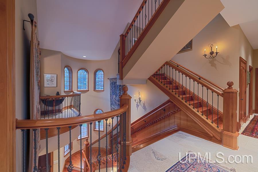 275 Forest Hills Drive Property Photo 33