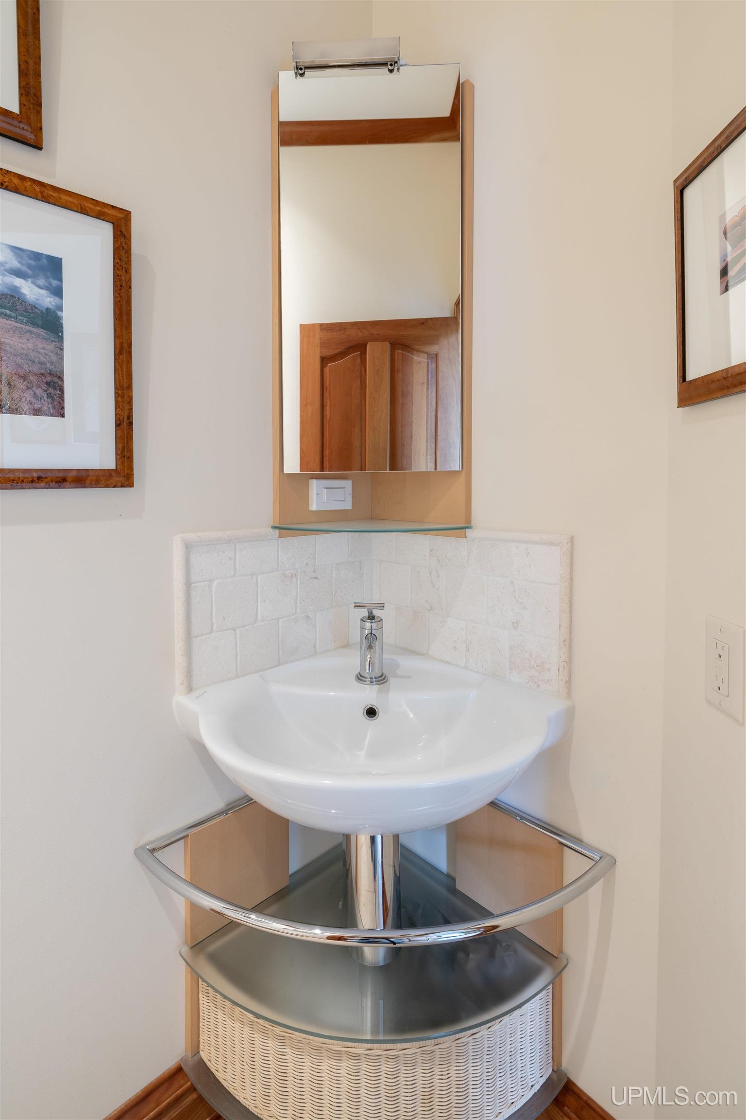 275 Forest Hills Drive Property Photo 43
