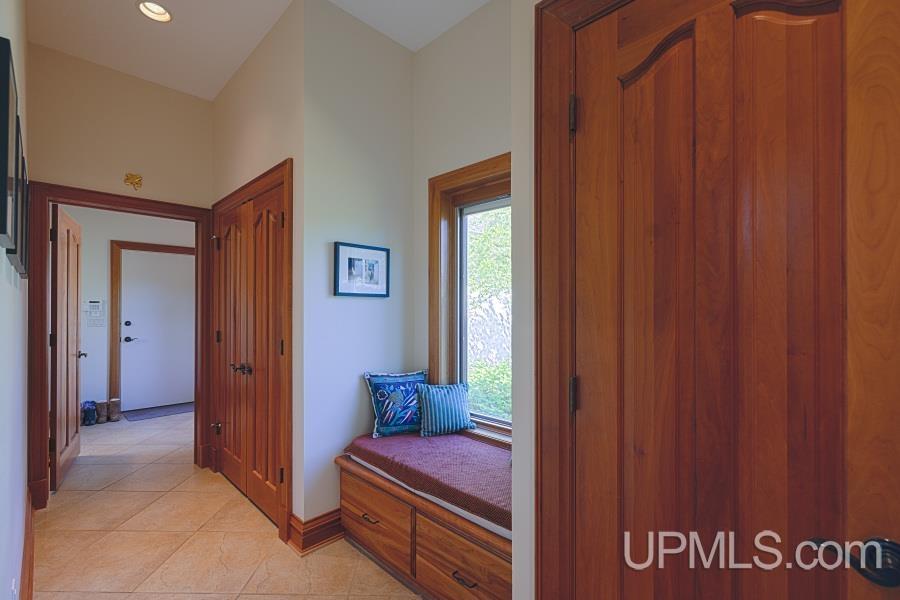 275 Forest Hills Drive Property Photo 44